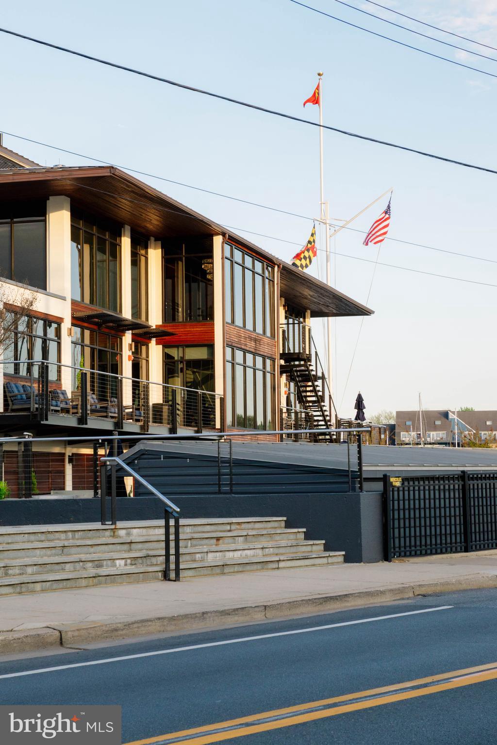 ANNAPOLIS COVE - Residential