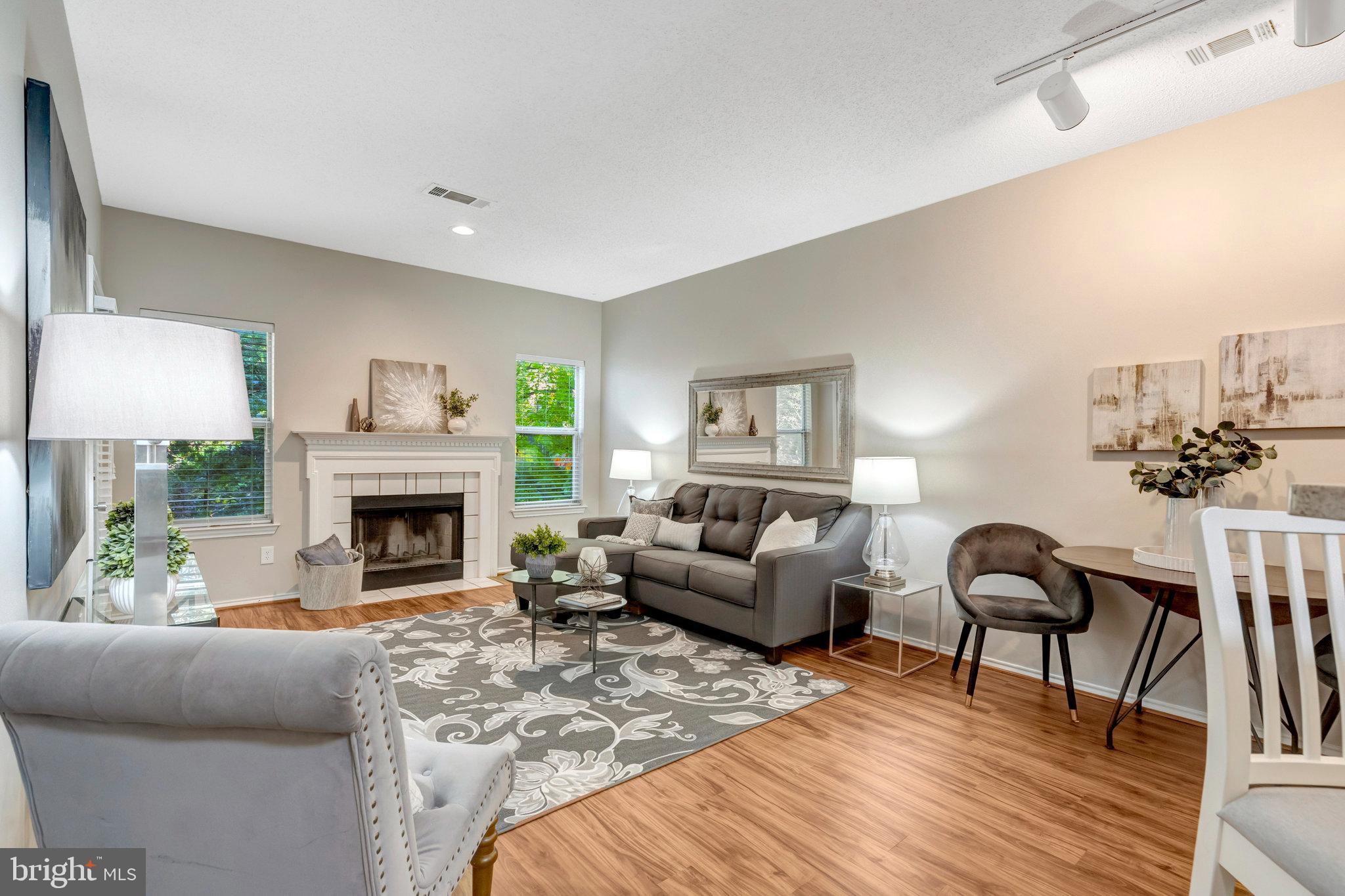 4401 SEDGEHURST DRIVE 203