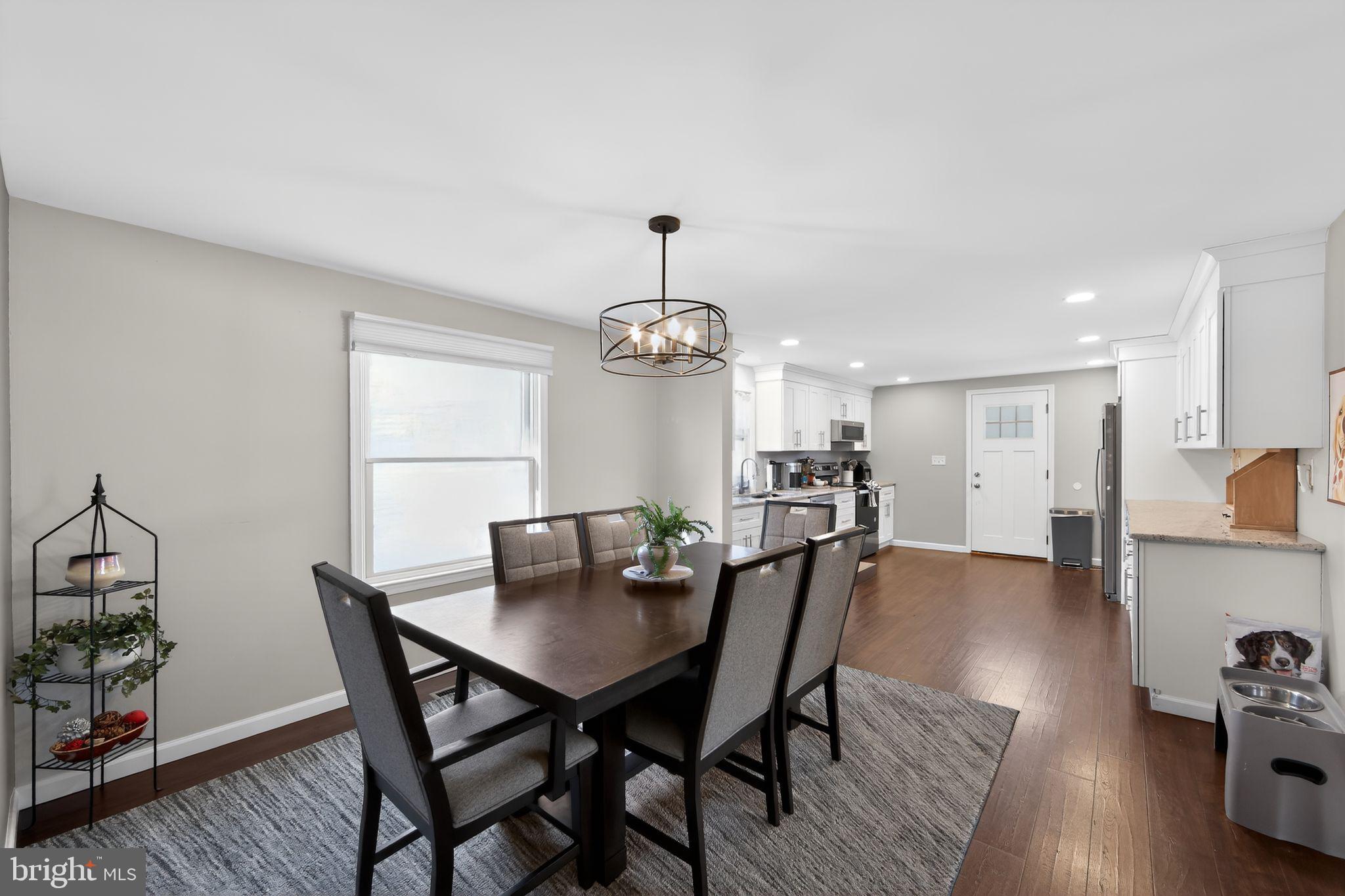 NOT IN TOWN - Residential