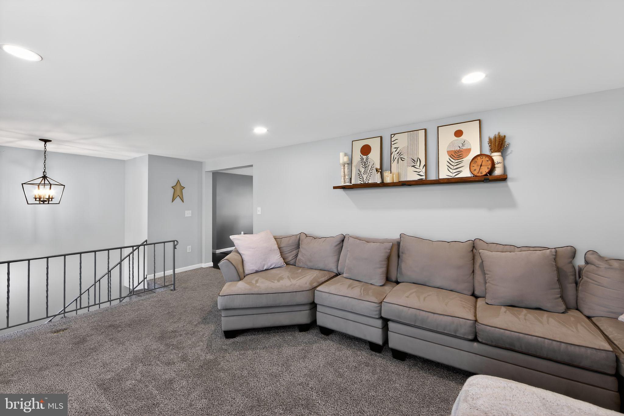 NOT IN TOWN - Residential