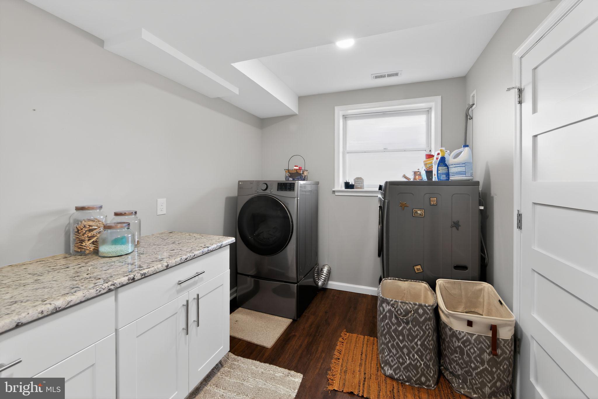 NOT IN TOWN - Residential