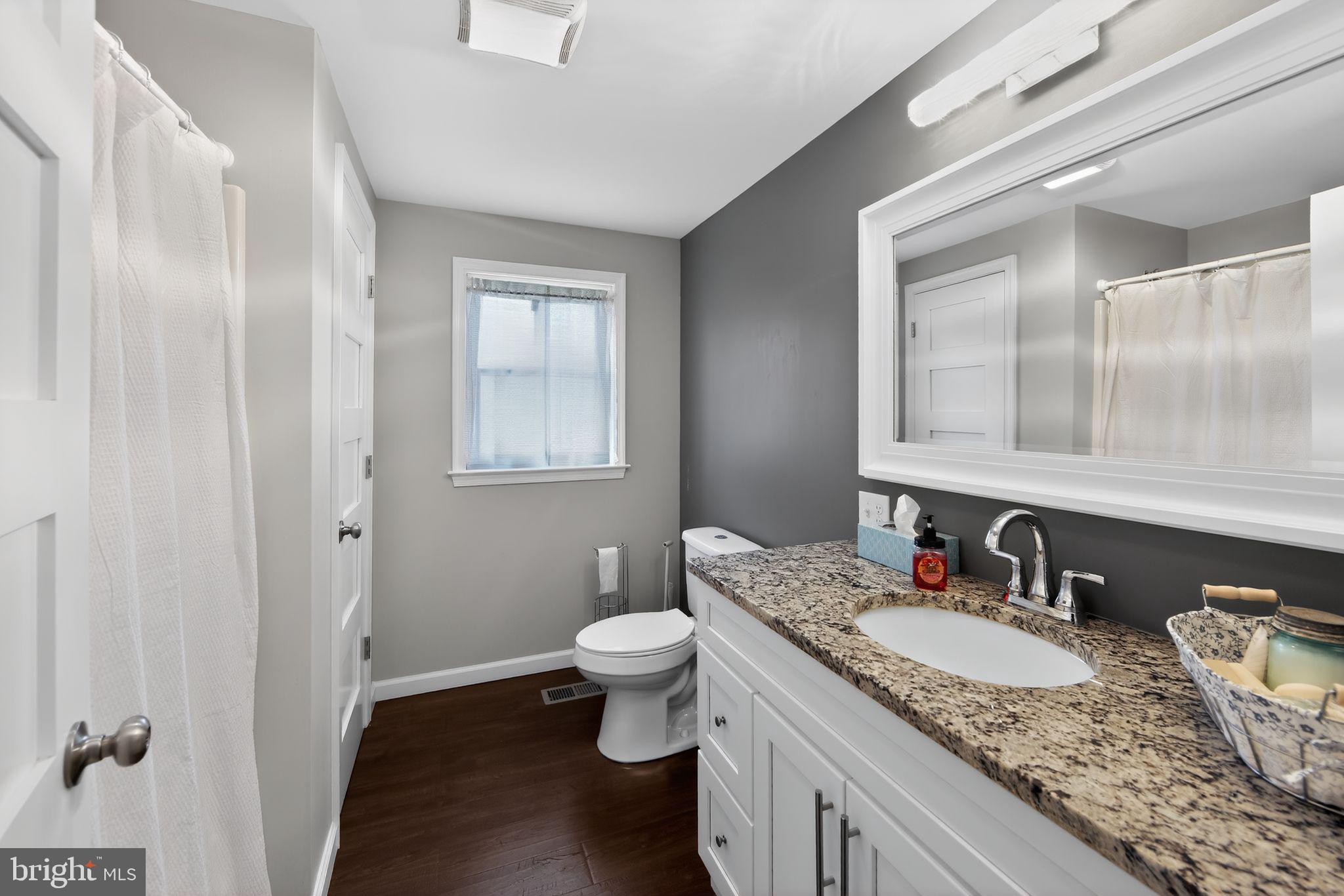 NOT IN TOWN - Residential