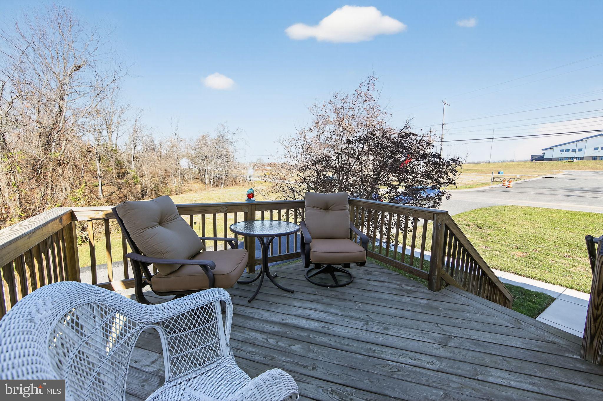 NOT IN TOWN - Residential