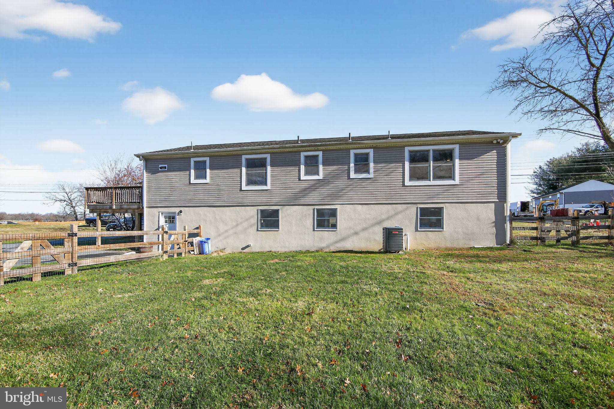 NOT IN TOWN - Residential