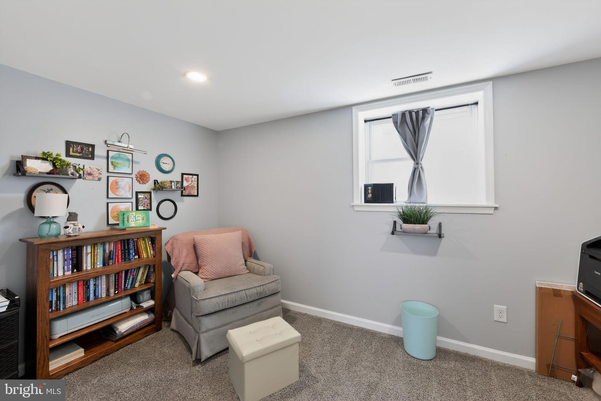 NOT IN TOWN - Residential