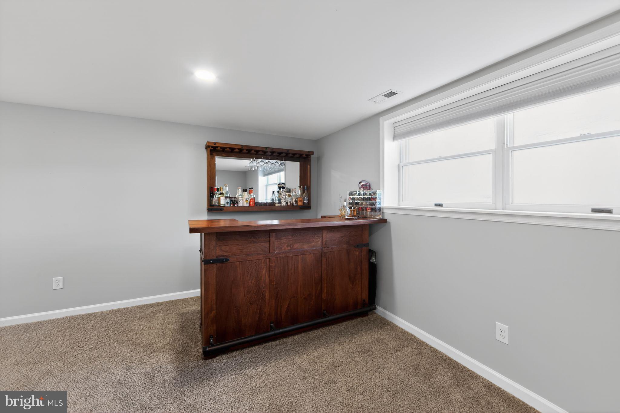 NOT IN TOWN - Residential