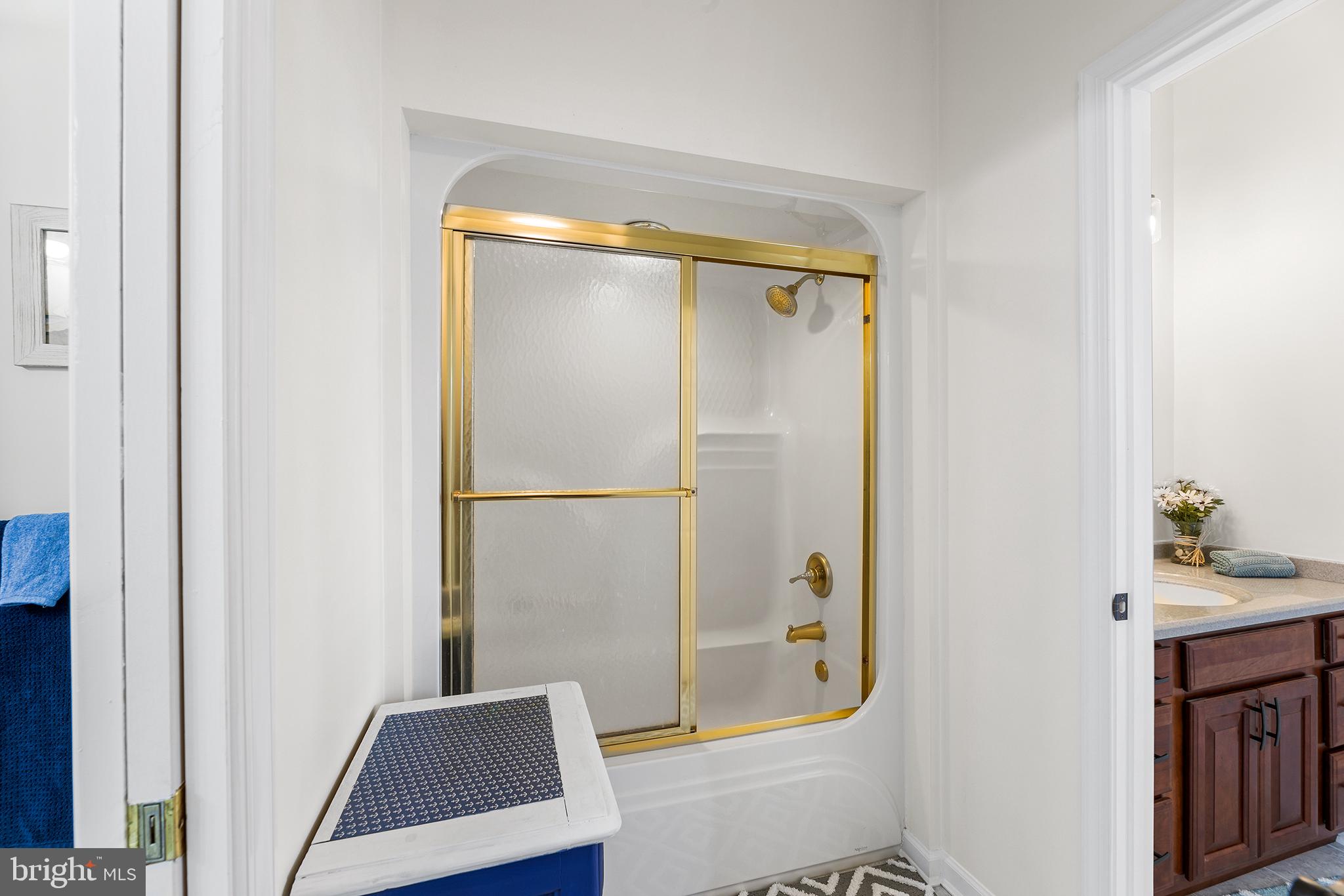 STEEN ASSOCIATES - Residential