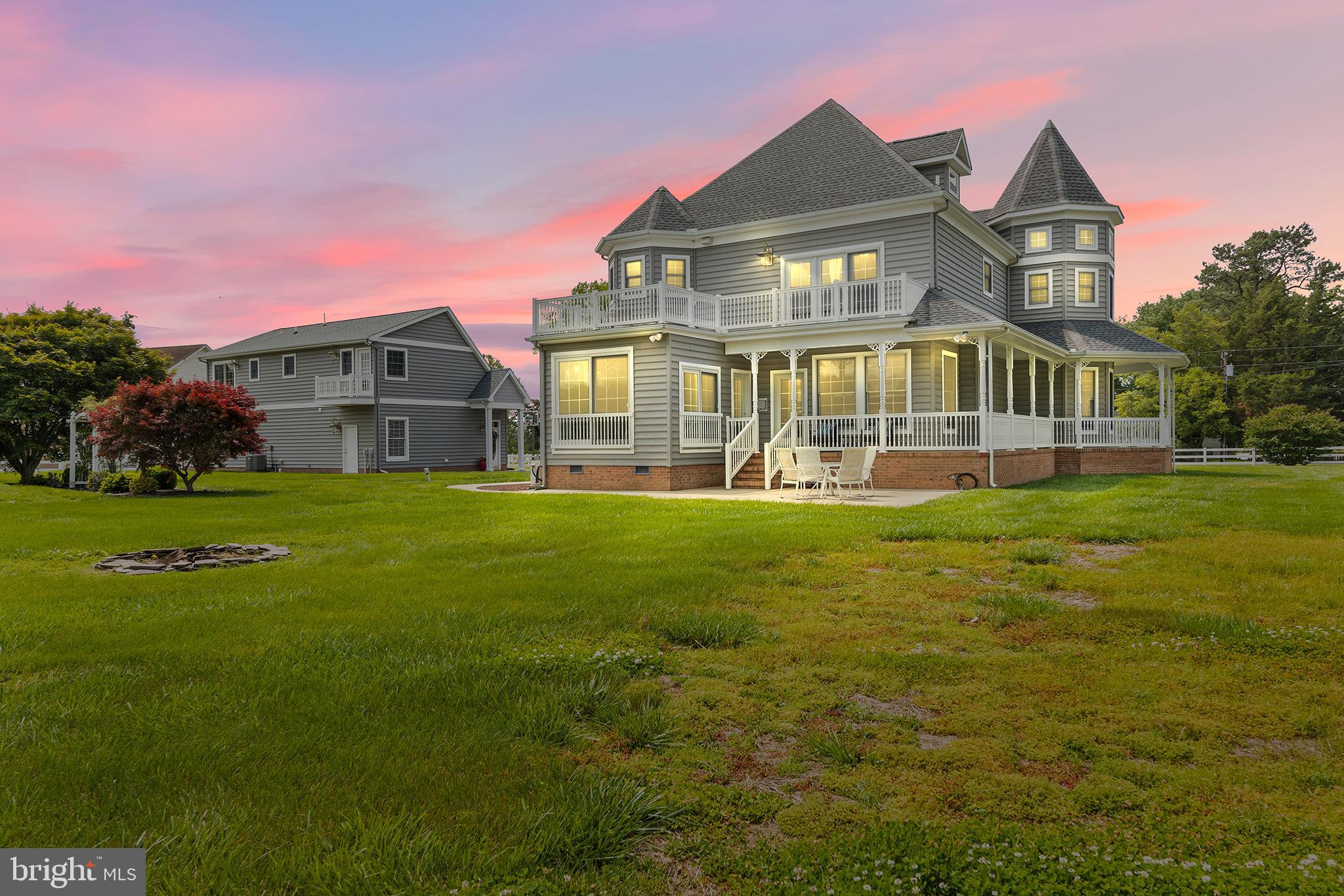 STEEN ASSOCIATES - Residential