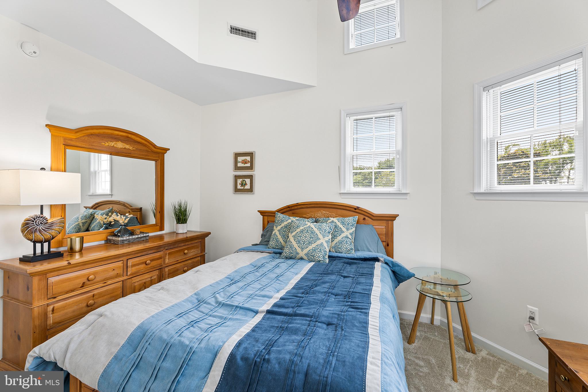 STEEN ASSOCIATES - Residential