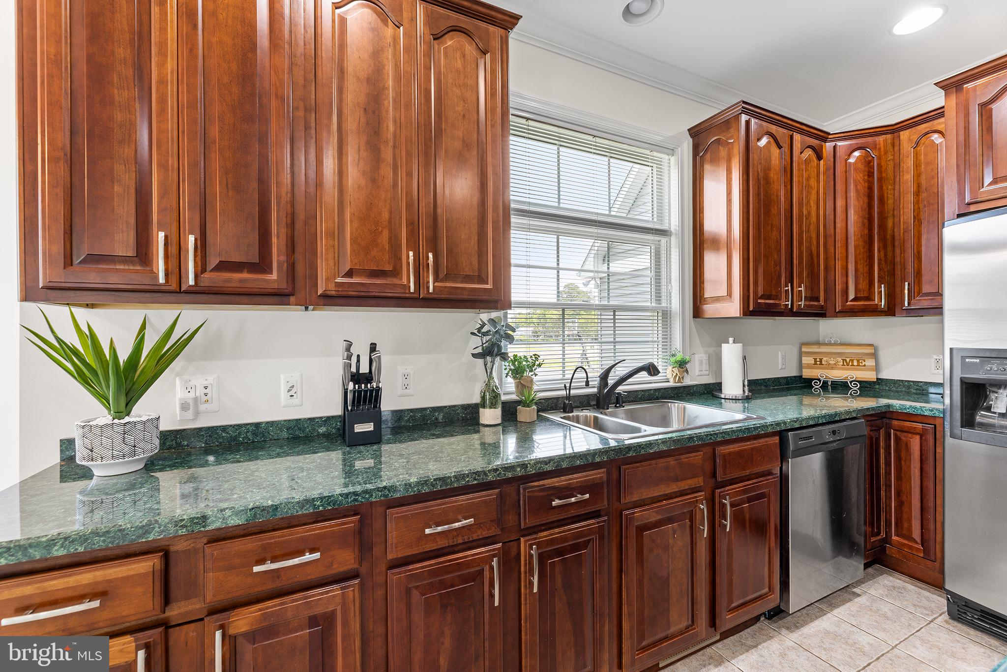 STEEN ASSOCIATES - Residential