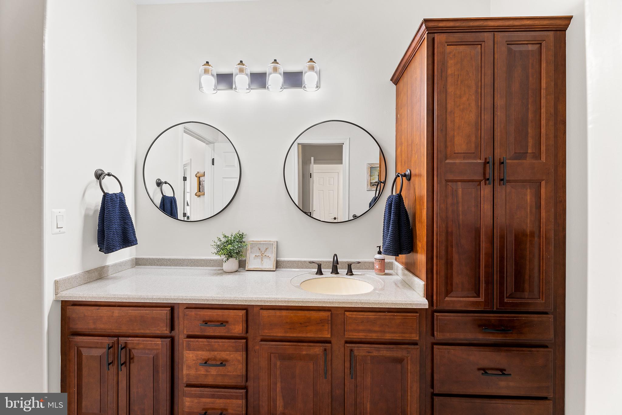 STEEN ASSOCIATES - Residential