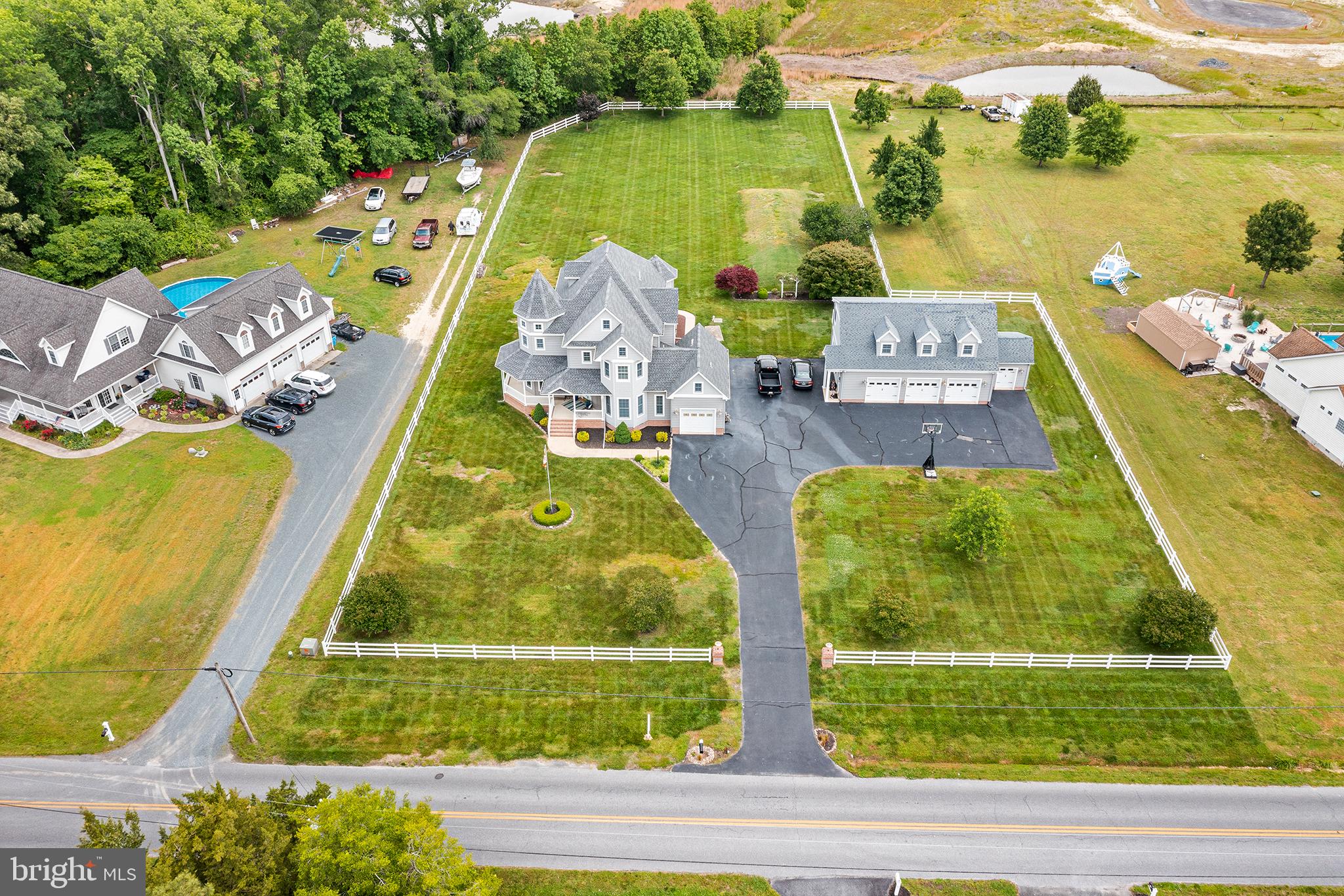 STEEN ASSOCIATES - Residential