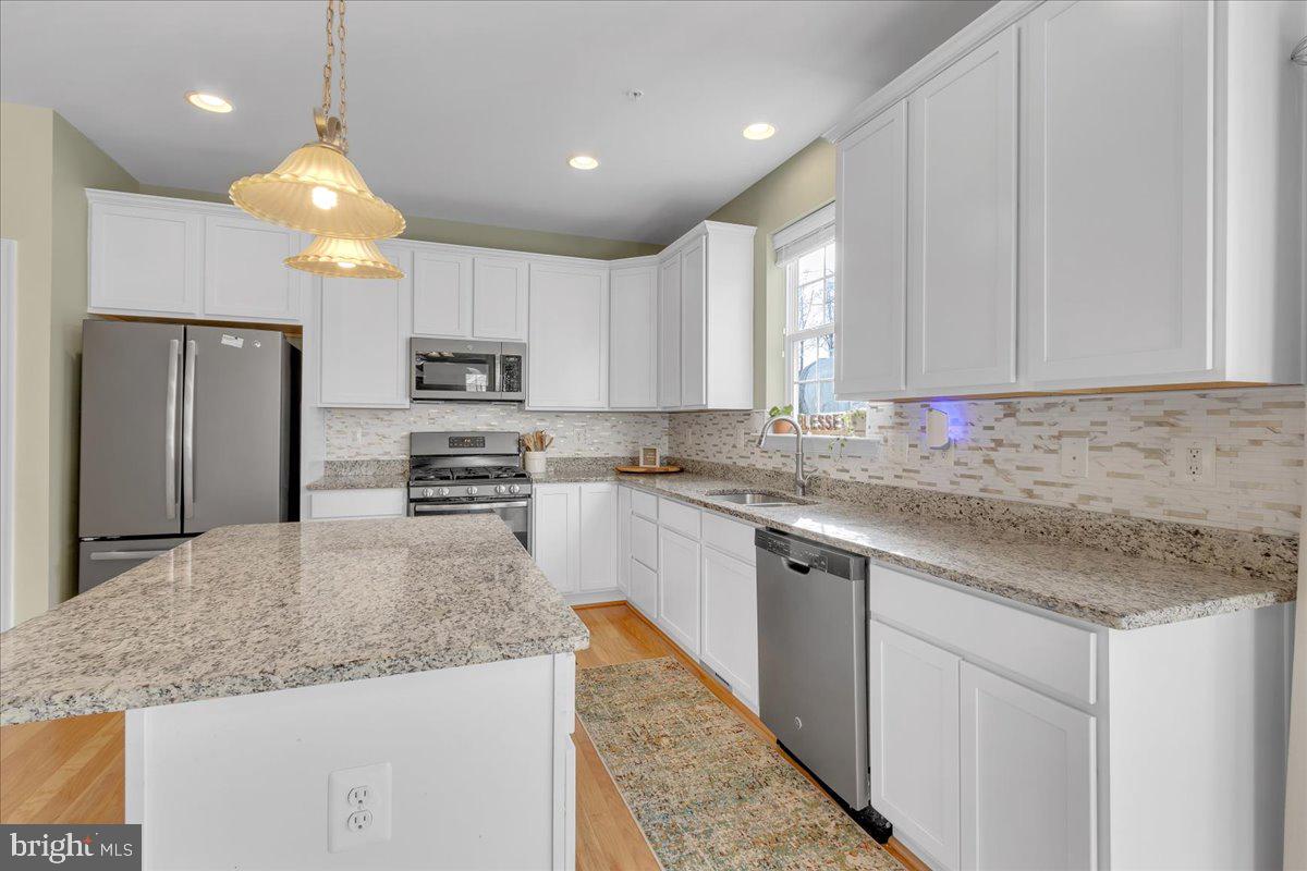 COLLEGE STATION - Residential