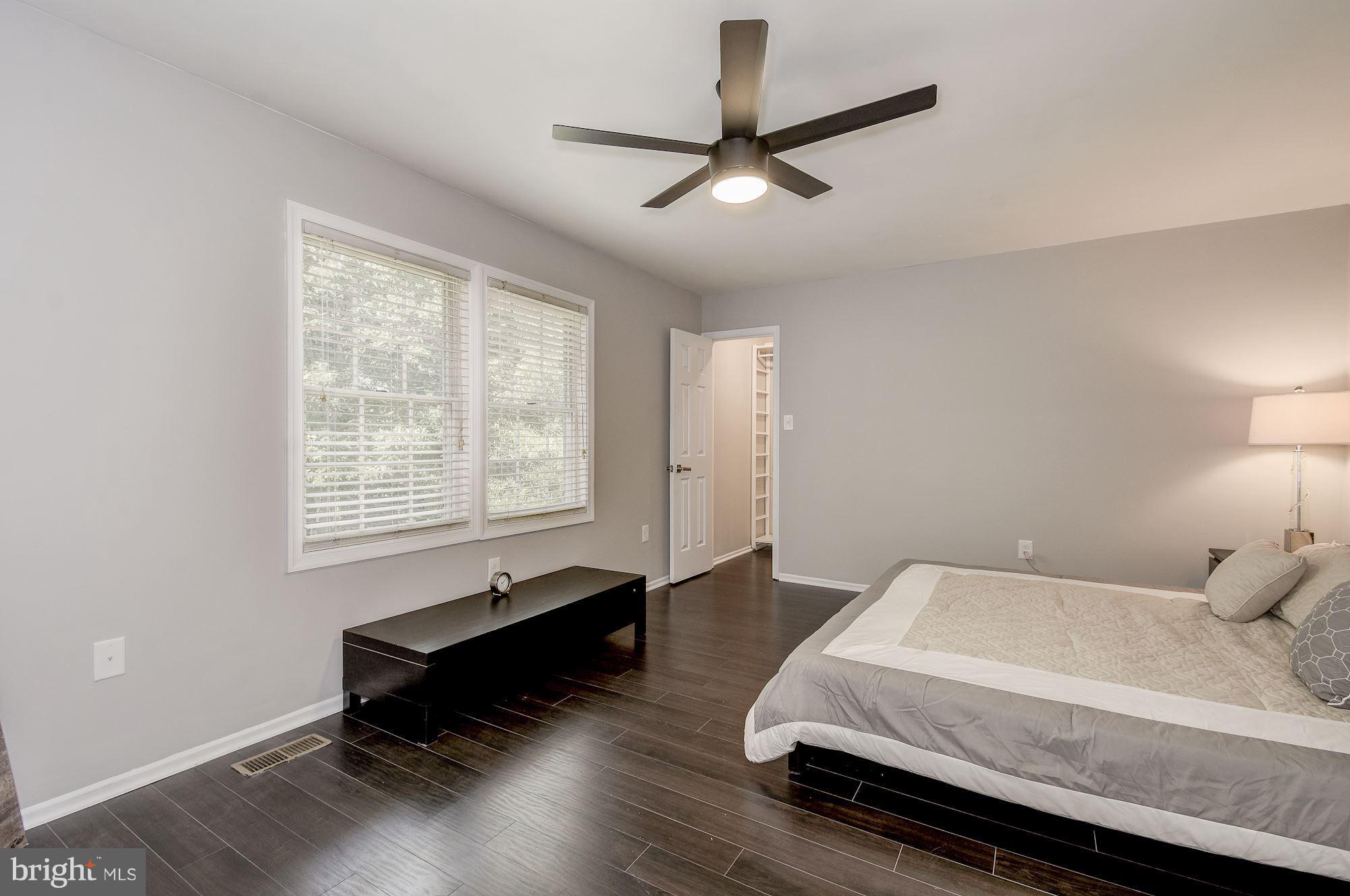 ST CHARLES SUB - HAMPSHIRE - Residential