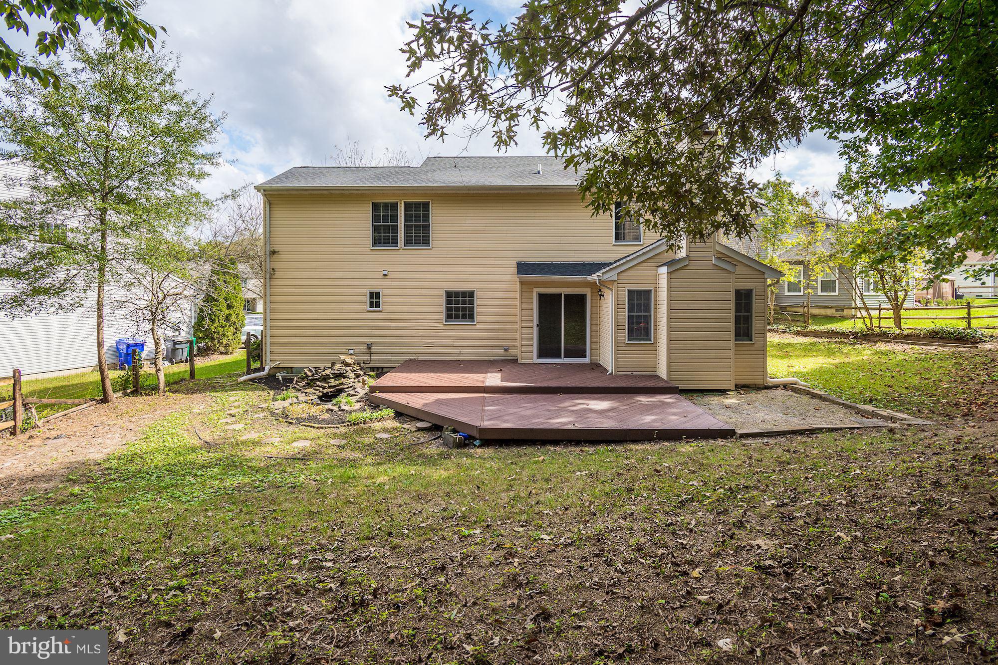 ST CHARLES SUB - HAMPSHIRE - Residential