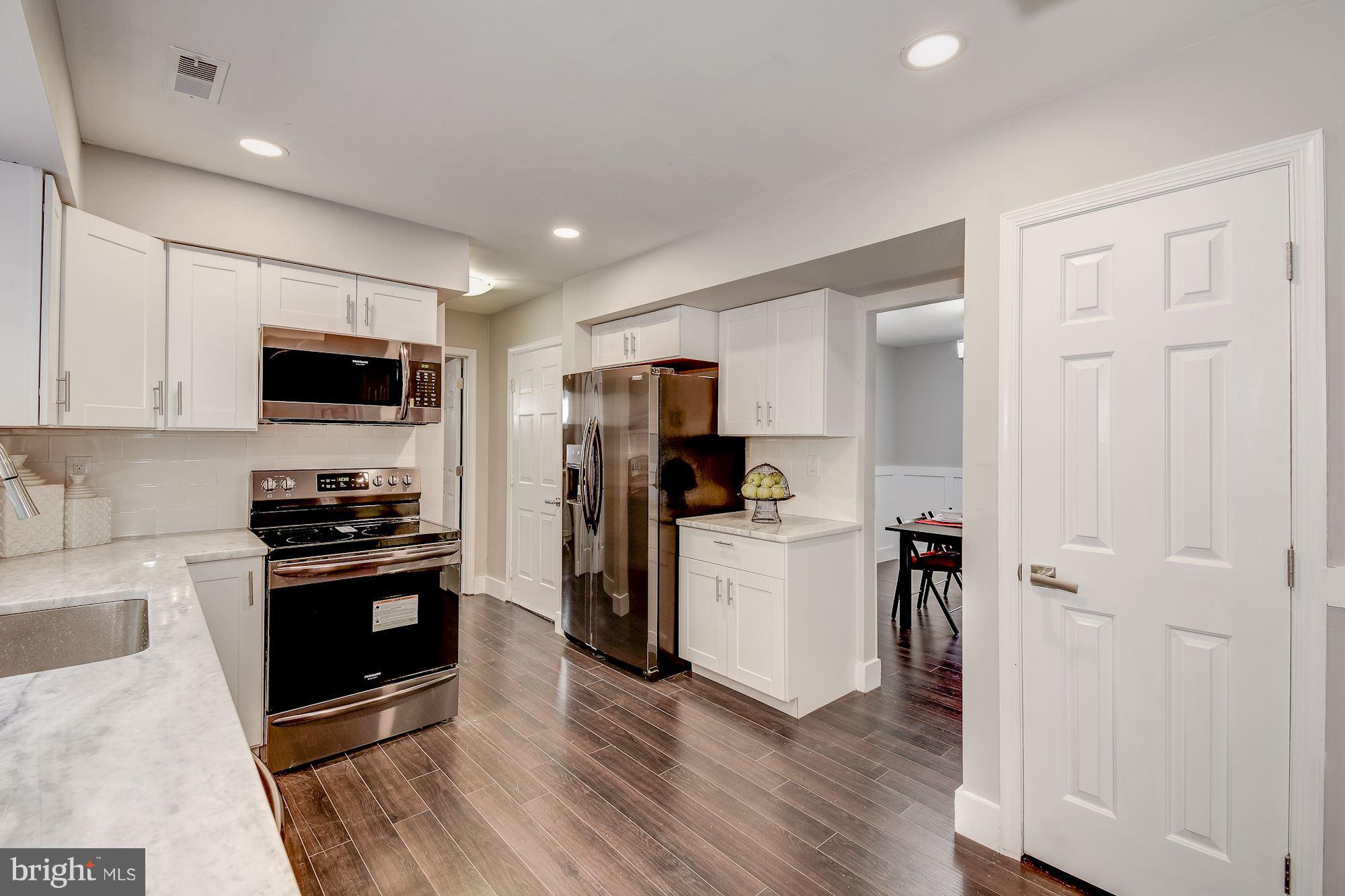 ST CHARLES SUB - HAMPSHIRE - Residential