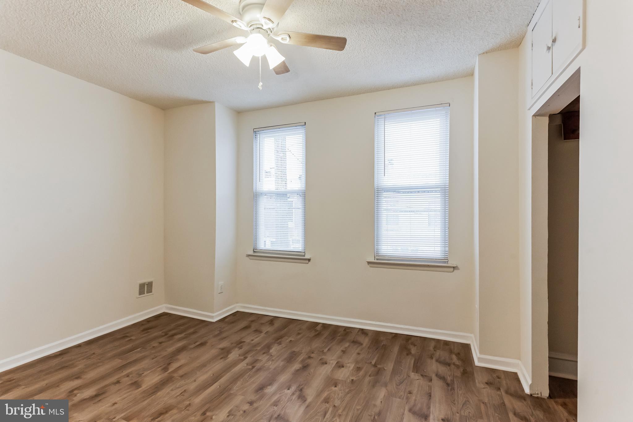 GRAYS FERRY - Residential Lease