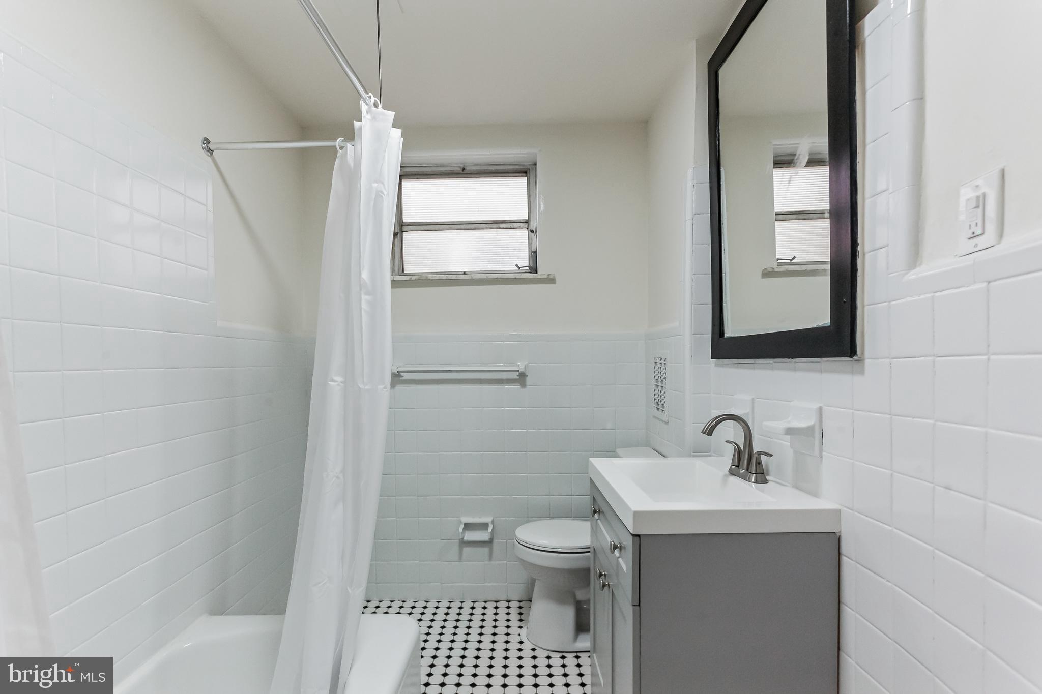 GRAYS FERRY - Residential Lease