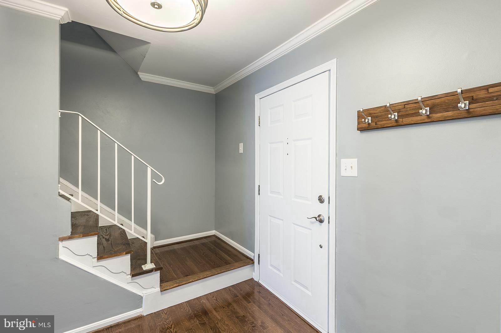 LAKEPOINTE - Residential