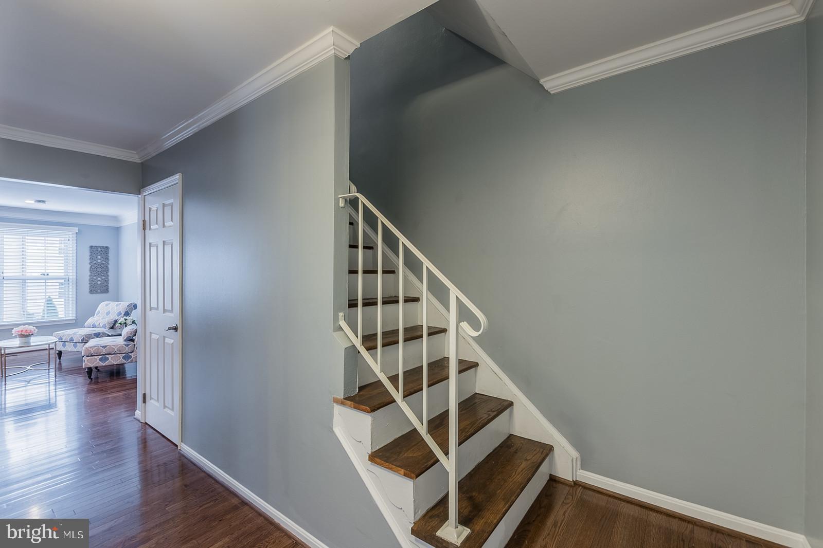 LAKEPOINTE - Residential