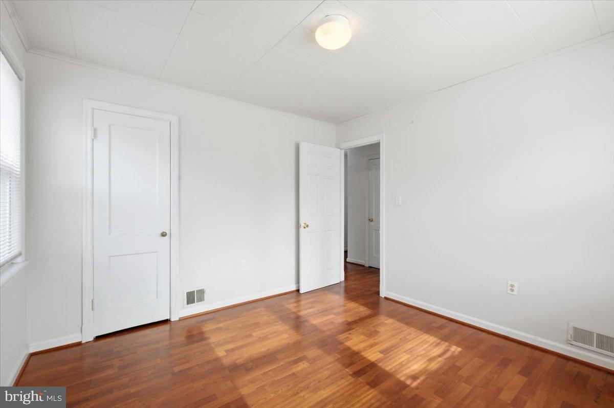 QUEENS CHAPEL MANOR - Residential