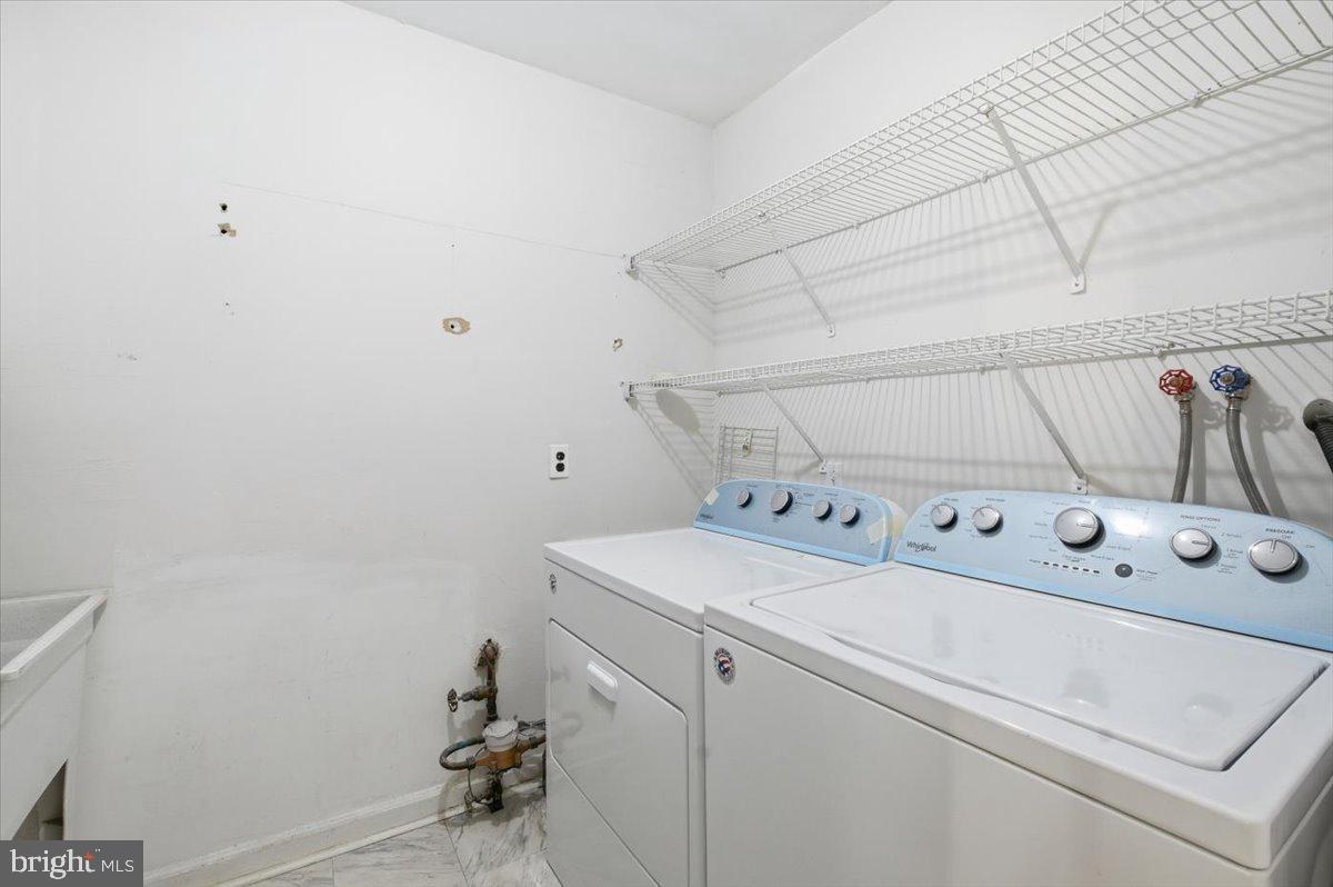 QUEENS CHAPEL MANOR - Residential