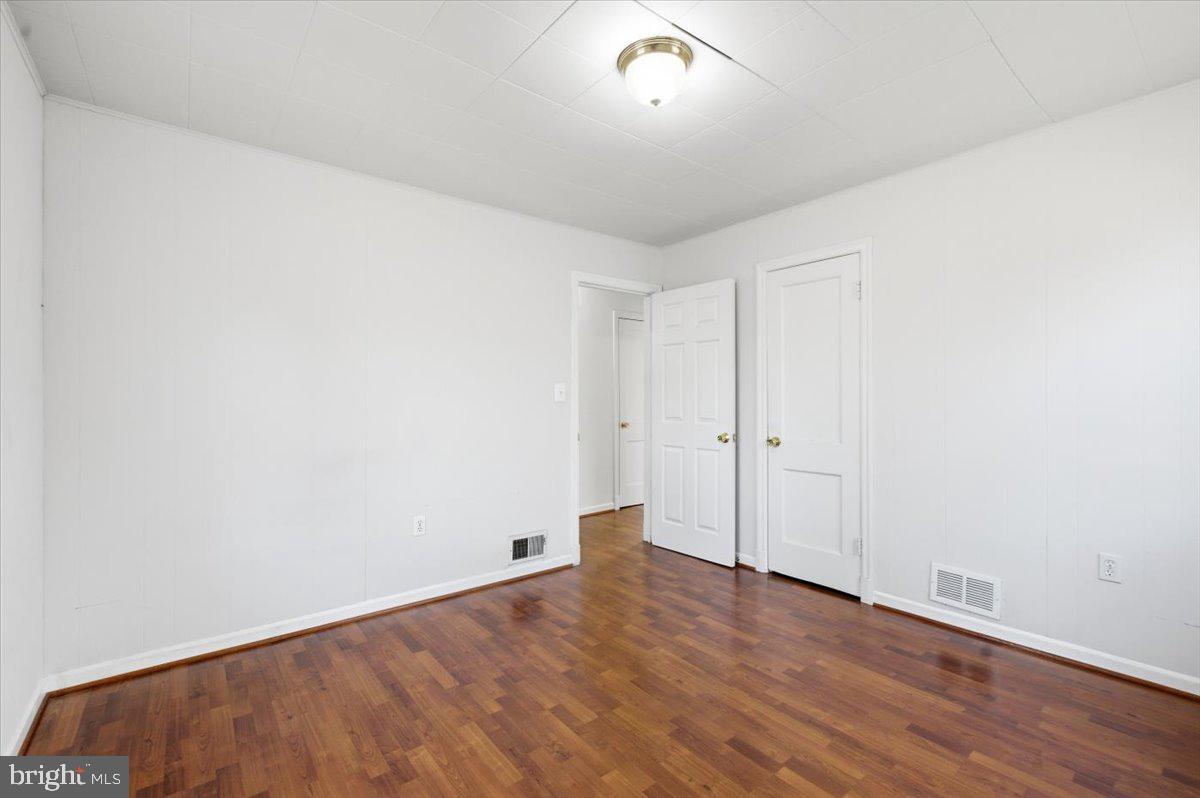 QUEENS CHAPEL MANOR - Residential