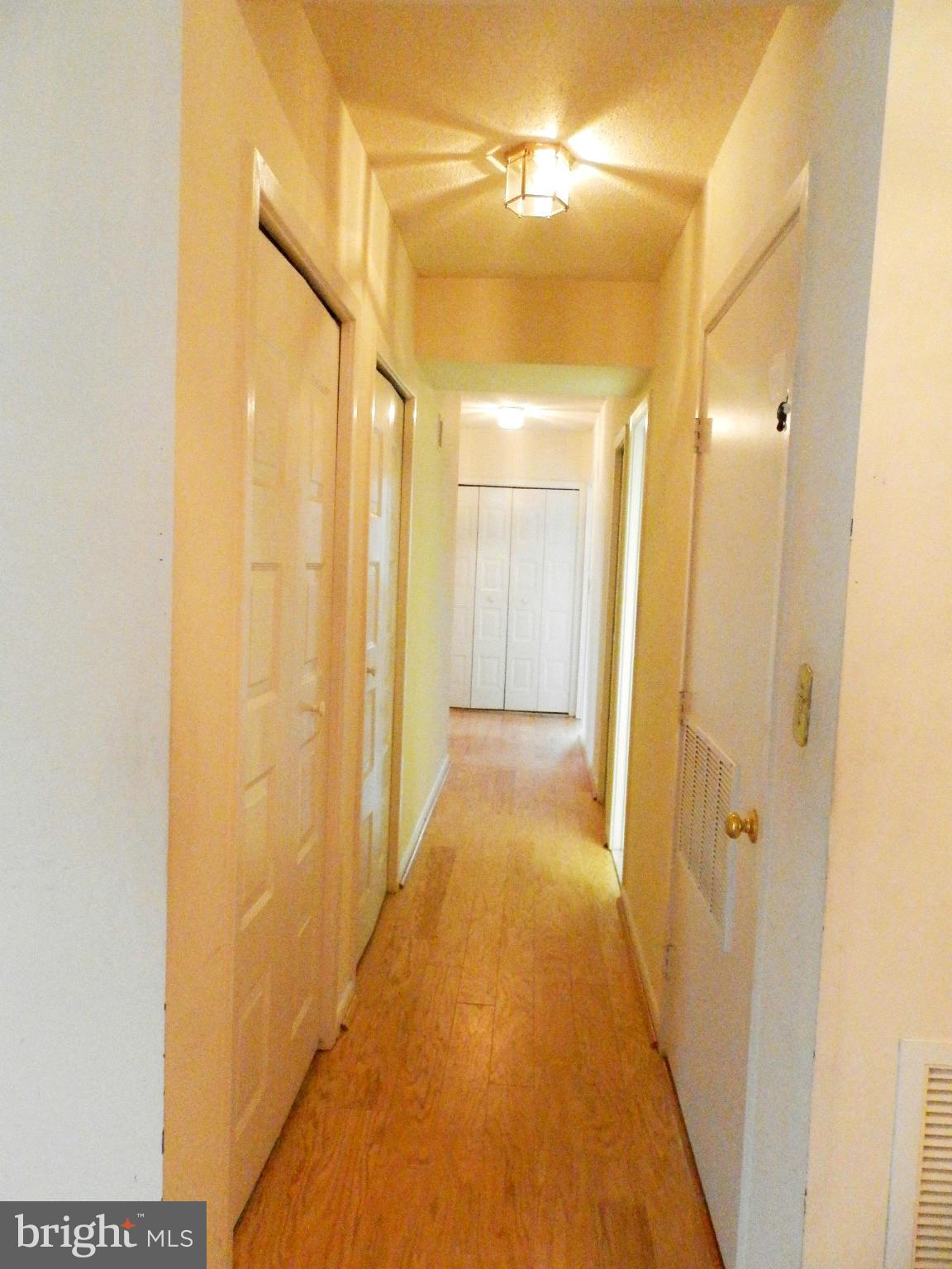 SKYLINE SQUARE CONDO - Residential