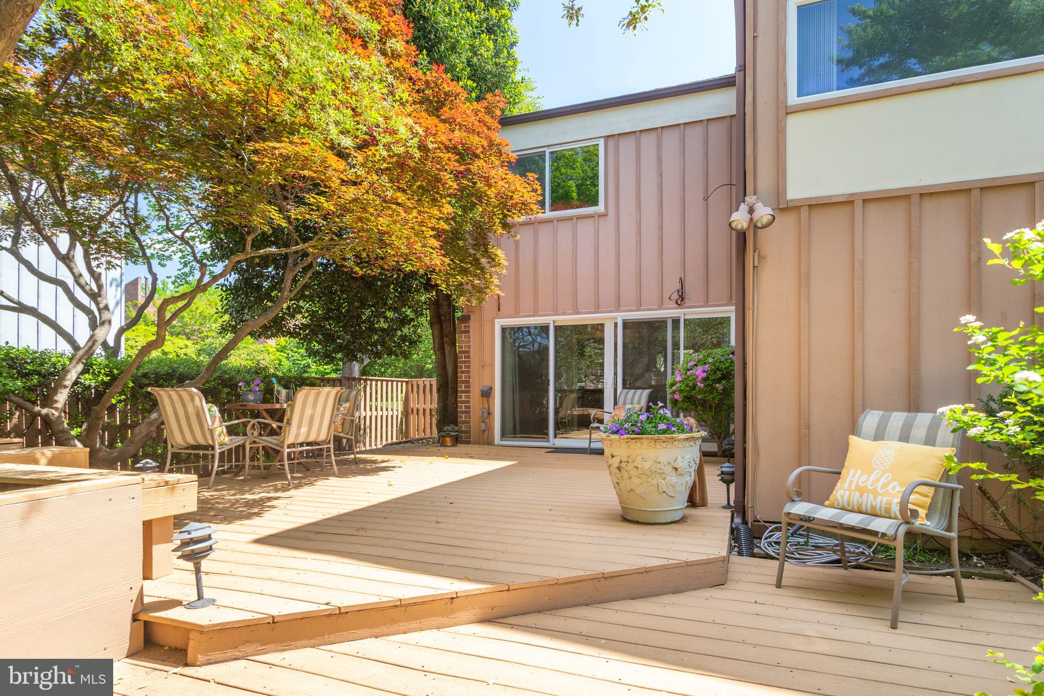 GOLF COURSE ISLAND - Residential