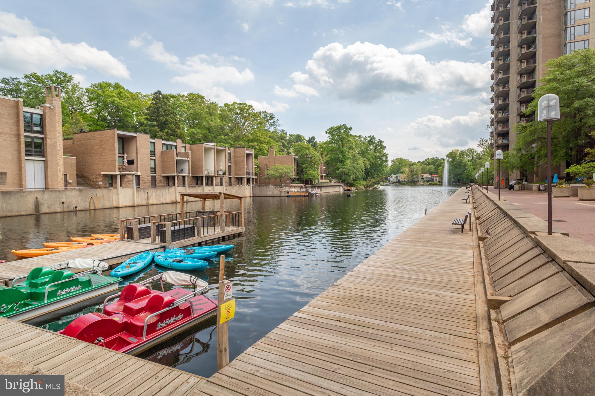 GOLF COURSE ISLAND - Residential