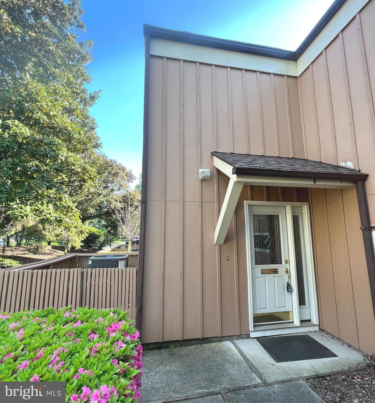 GOLF COURSE ISLAND - Residential