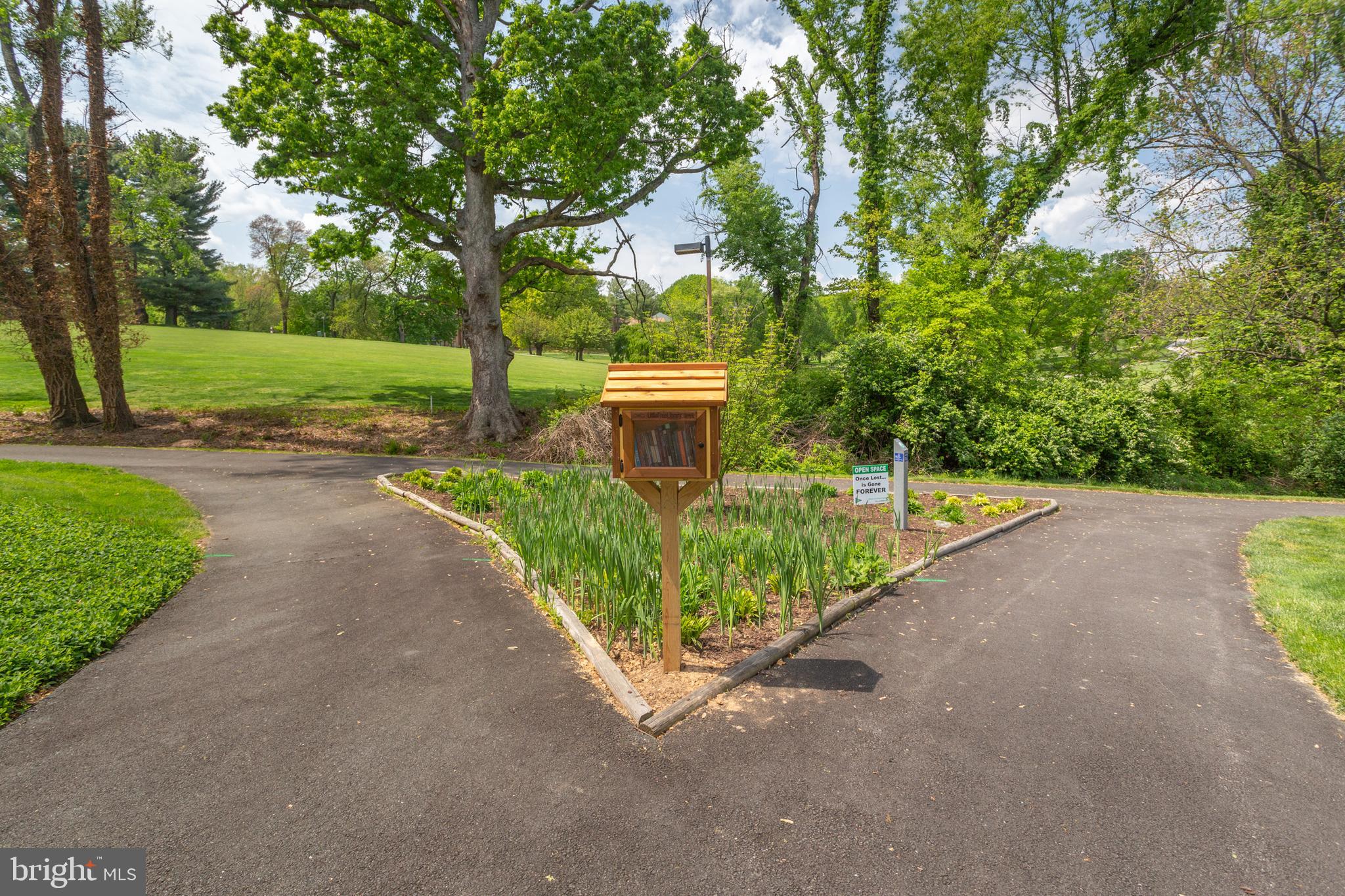 GOLF COURSE ISLAND - Residential