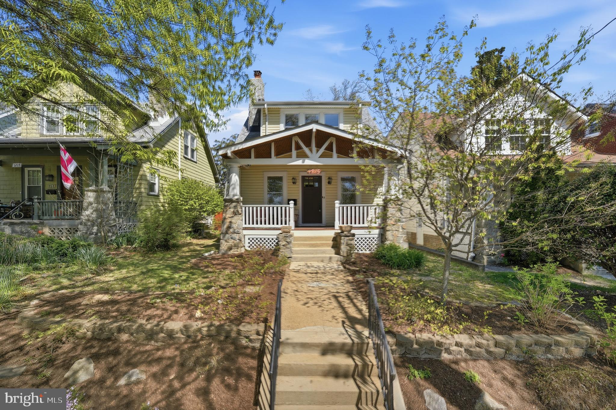 1215 HAMILTON STREET NW