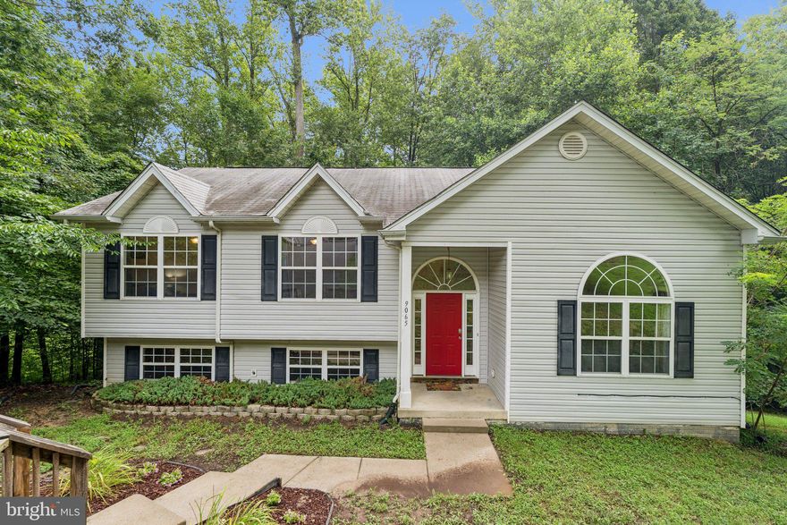 Price improved! Don’t miss this adorable home located in the sought-after Presidential Lakes community, in King George! Conveniently situated near Stafford County, Fredericksburg, and Dahlgren, this property offers both comfort and convenience. Home features 3 spacious bedrooms with the potential for a 4th bedroom on the lower level (75% complete). Open-concept floor plan is perfect for entertaining. Two decks, one off the kitchen and another off the lower level, ideal for relaxing or outdoor dining. Recently finished lower-level rec room with cozy wood-burning stove. Rough-in for a bathroom on the lower level offers even more potential. Nestled on a wooded lot with views of the water. Located in a quiet cul-de-sac for added privacy and safety. Whether you’re looking for a peaceful retreat or a home close to town, this one checks all the boxes!