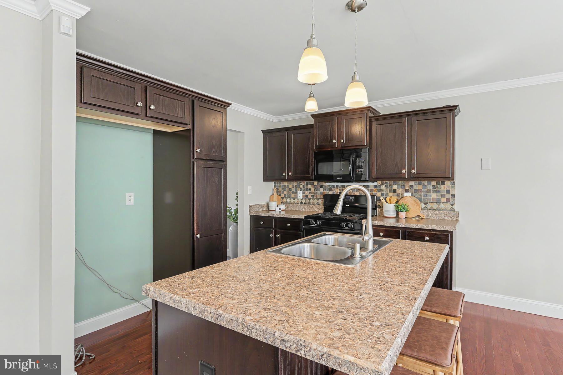 FLORIN HILL - Residential