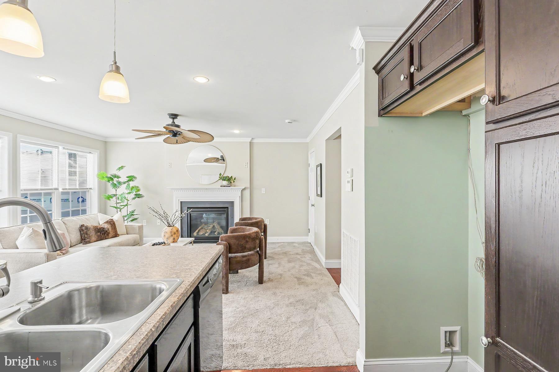 FLORIN HILL - Residential