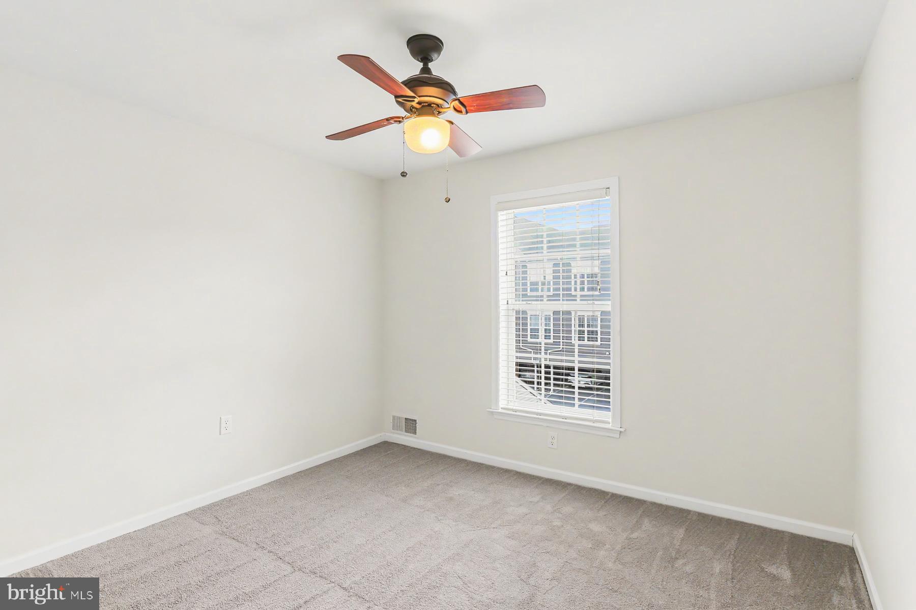 FLORIN HILL - Residential