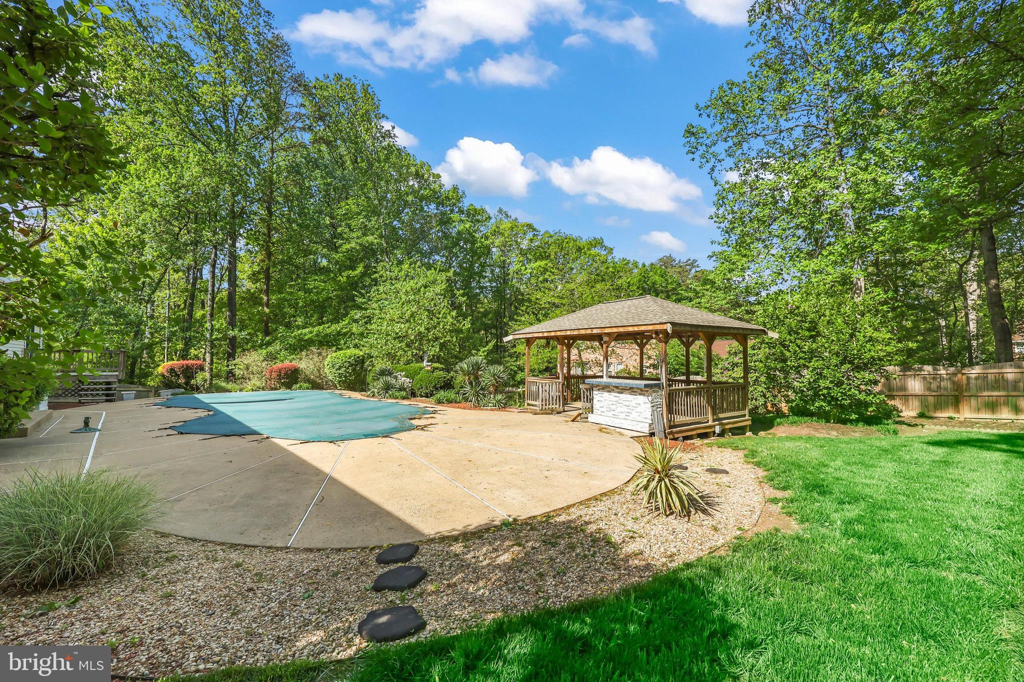 CARRIAGE HILL ESTATES - Residential