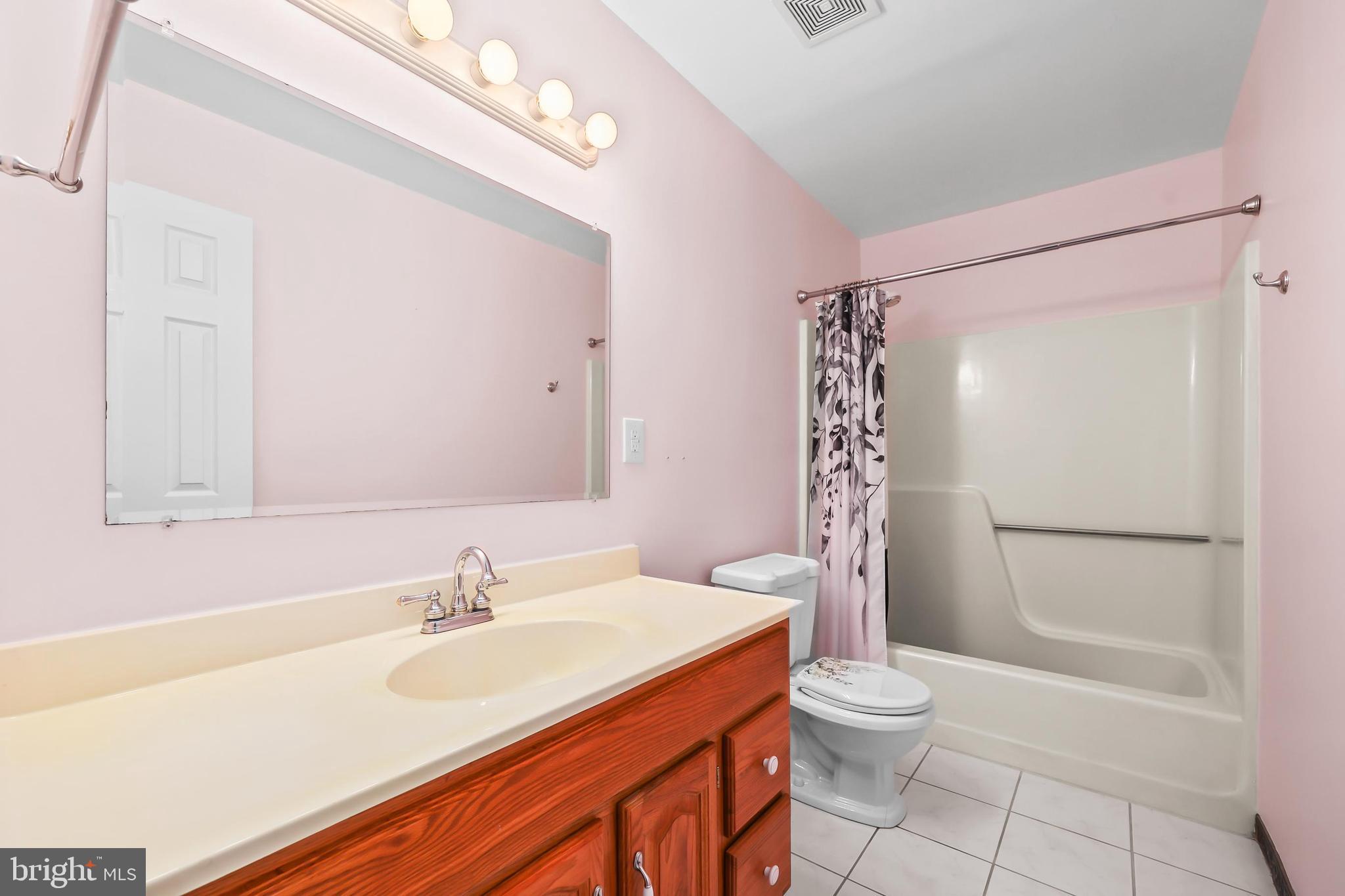 CARRIAGE HILL ESTATES - Residential