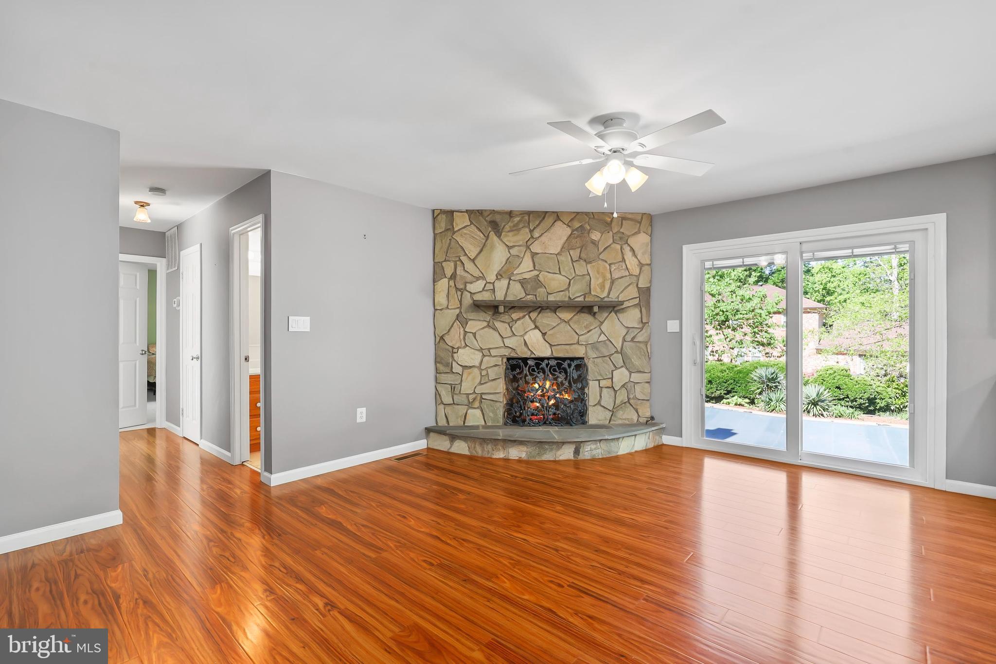 CARRIAGE HILL ESTATES - Residential