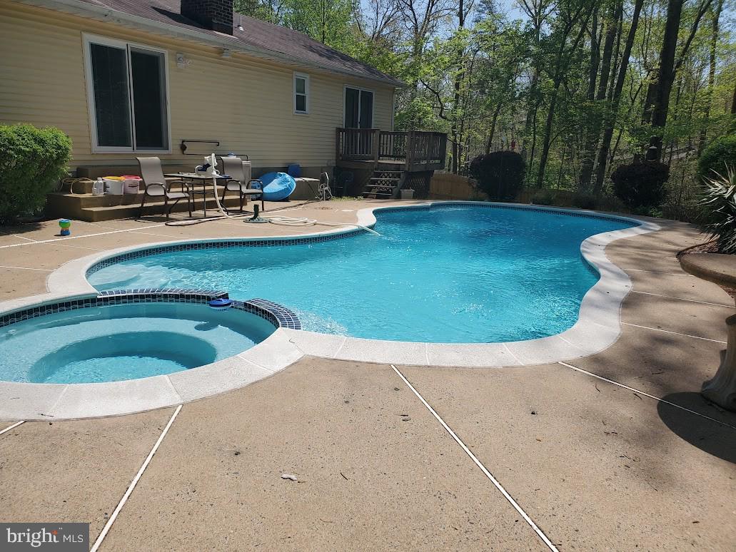 CARRIAGE HILL ESTATES - Residential