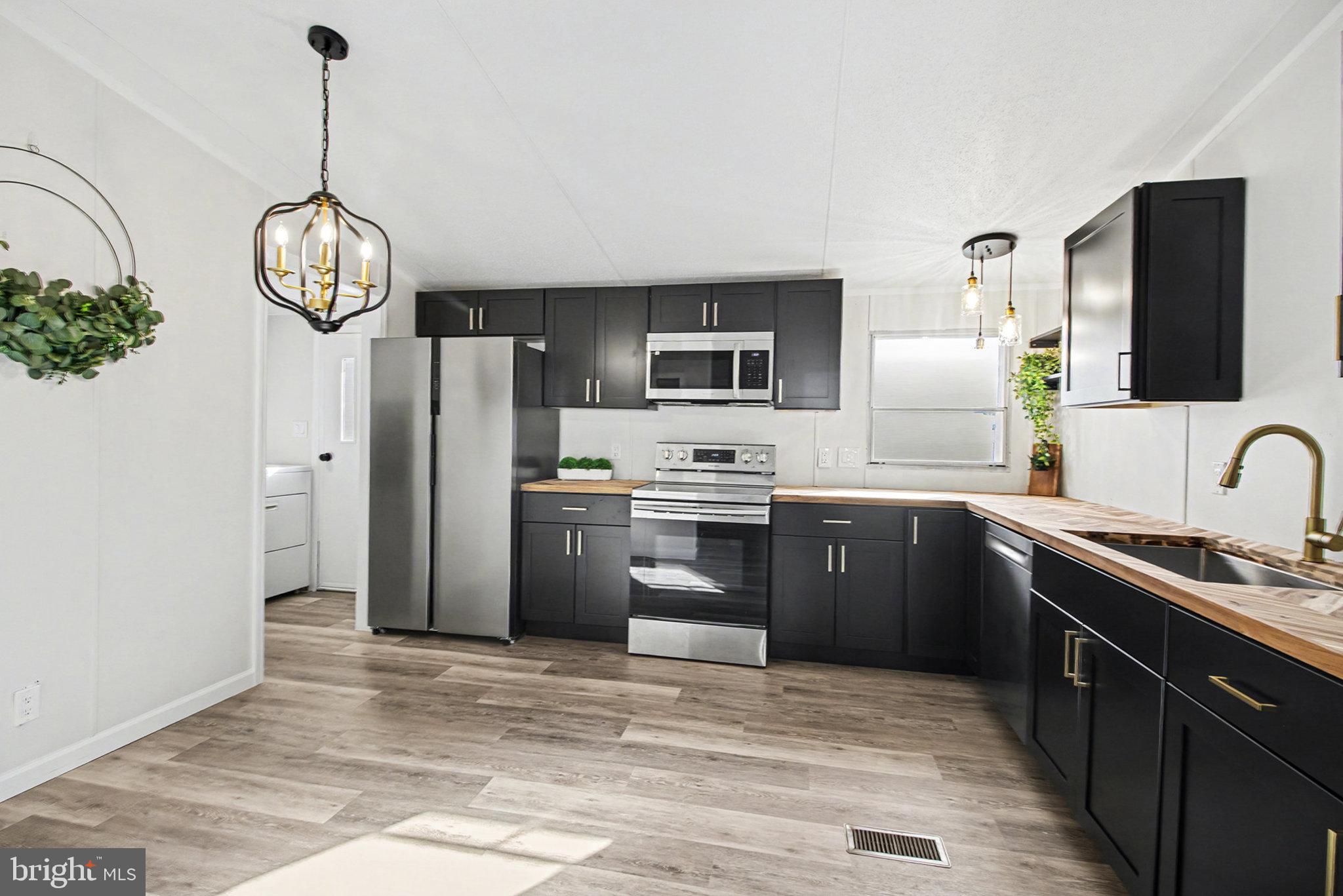 KINGSBURY - Residential