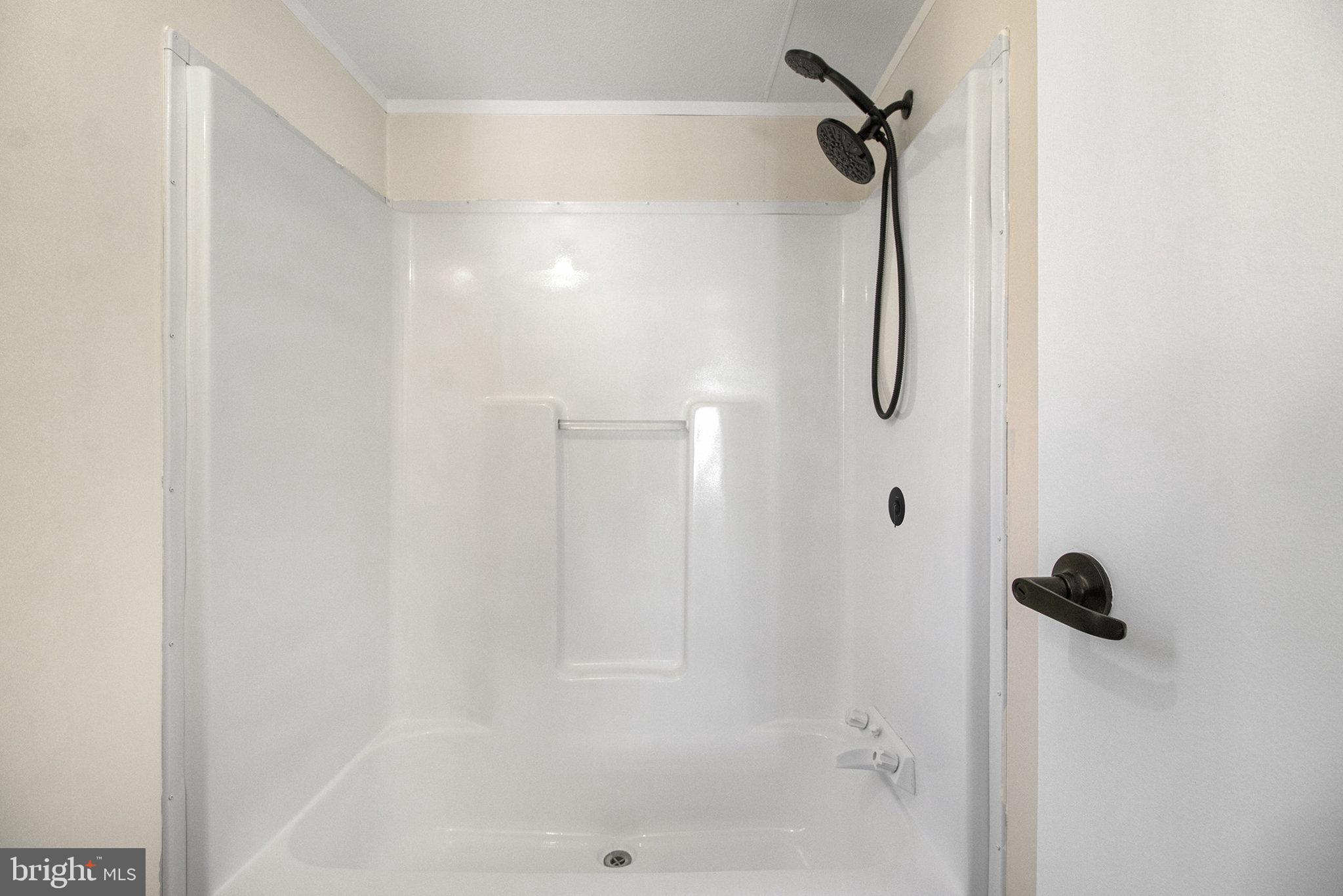 KINGSBURY - Residential