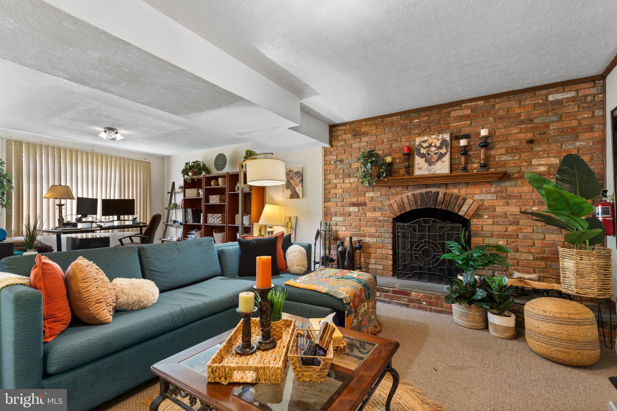 1303 WENDOVER COURT