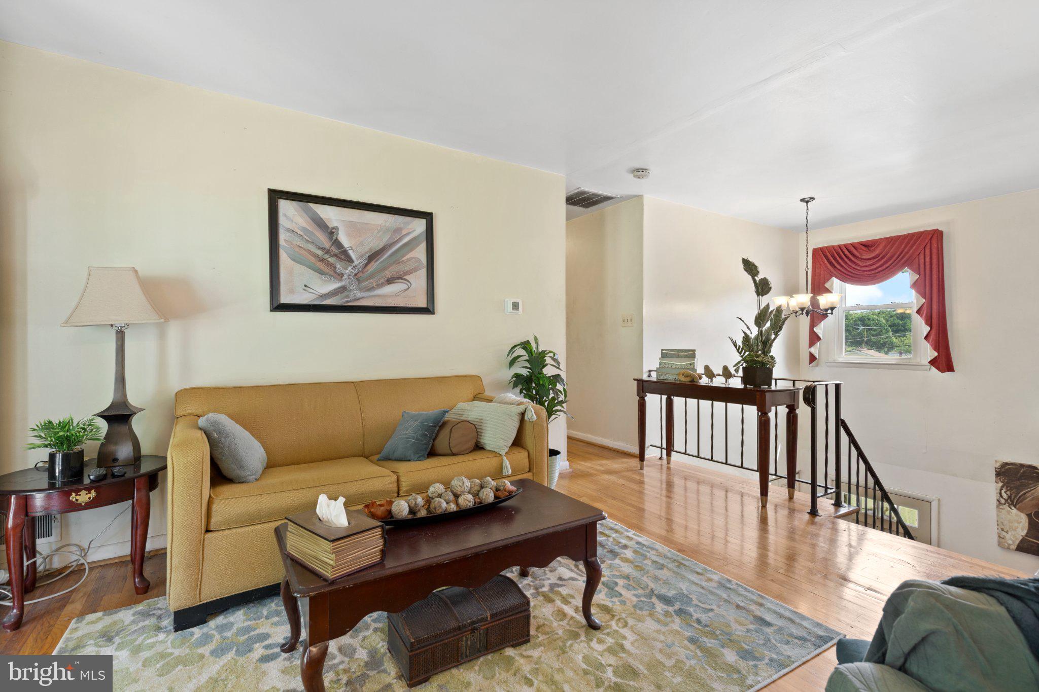 1303 WENDOVER COURT