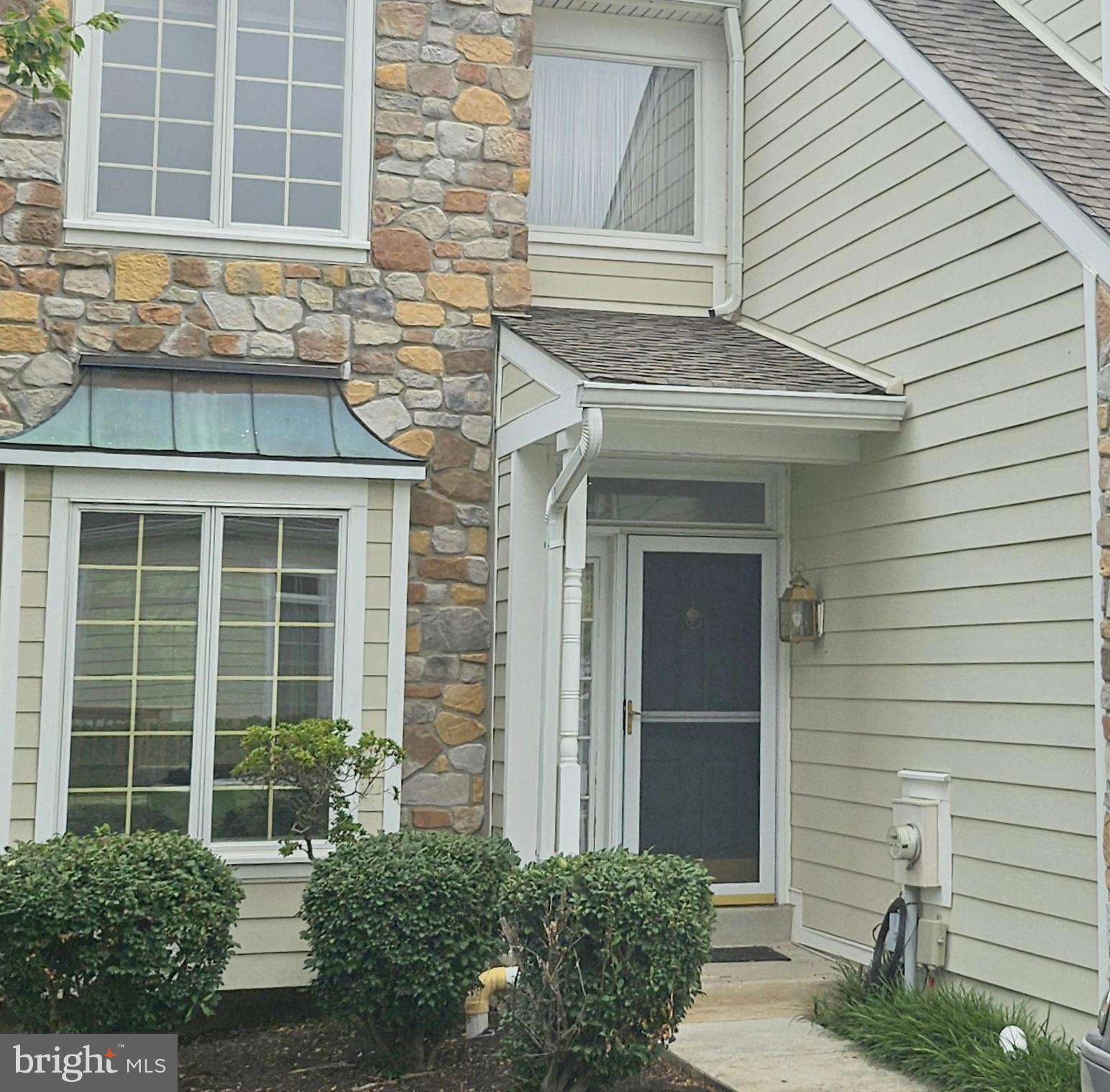 57 LONGVIEW CIRCLE 57