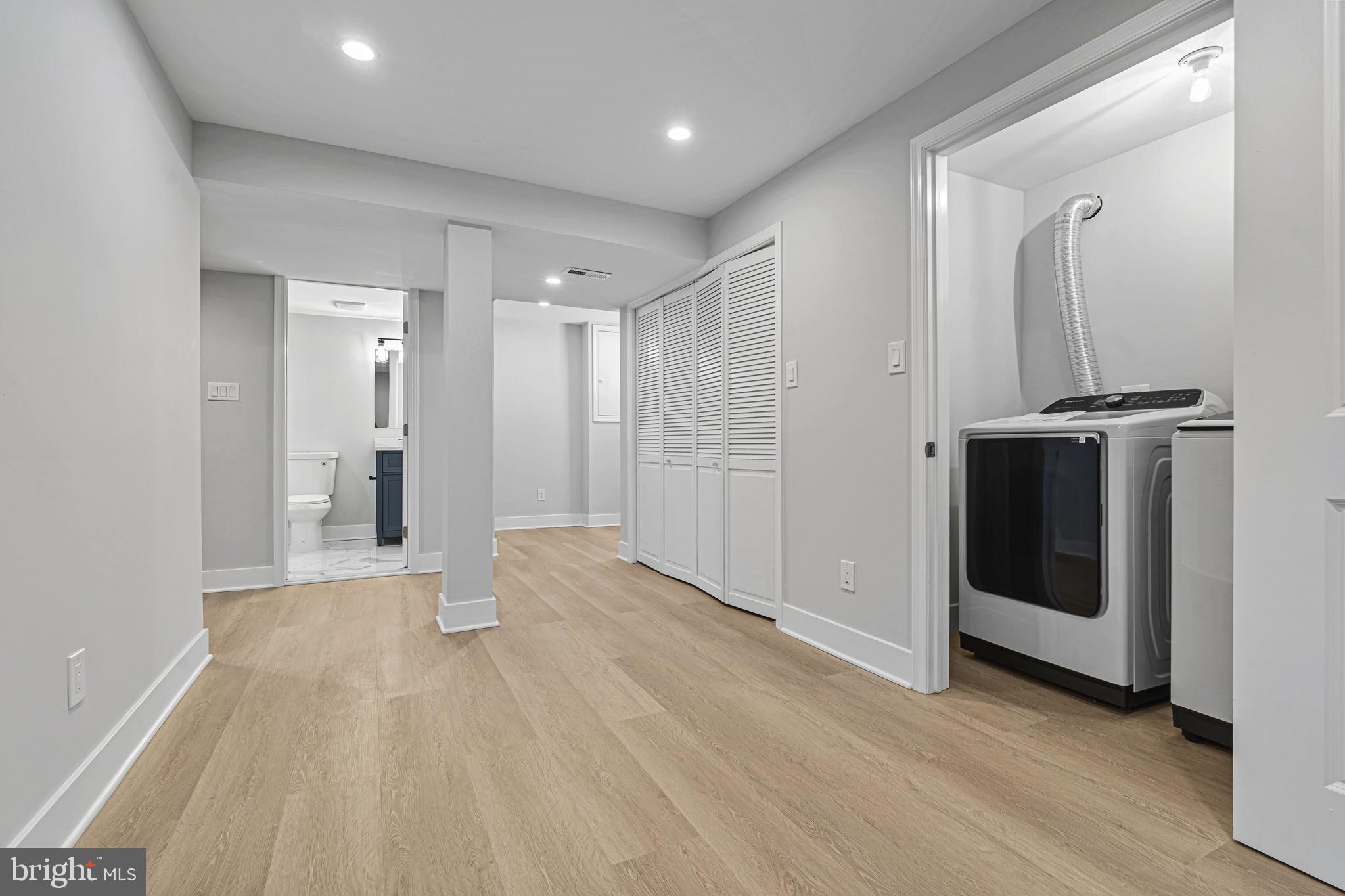 STONELEIGH - Residential