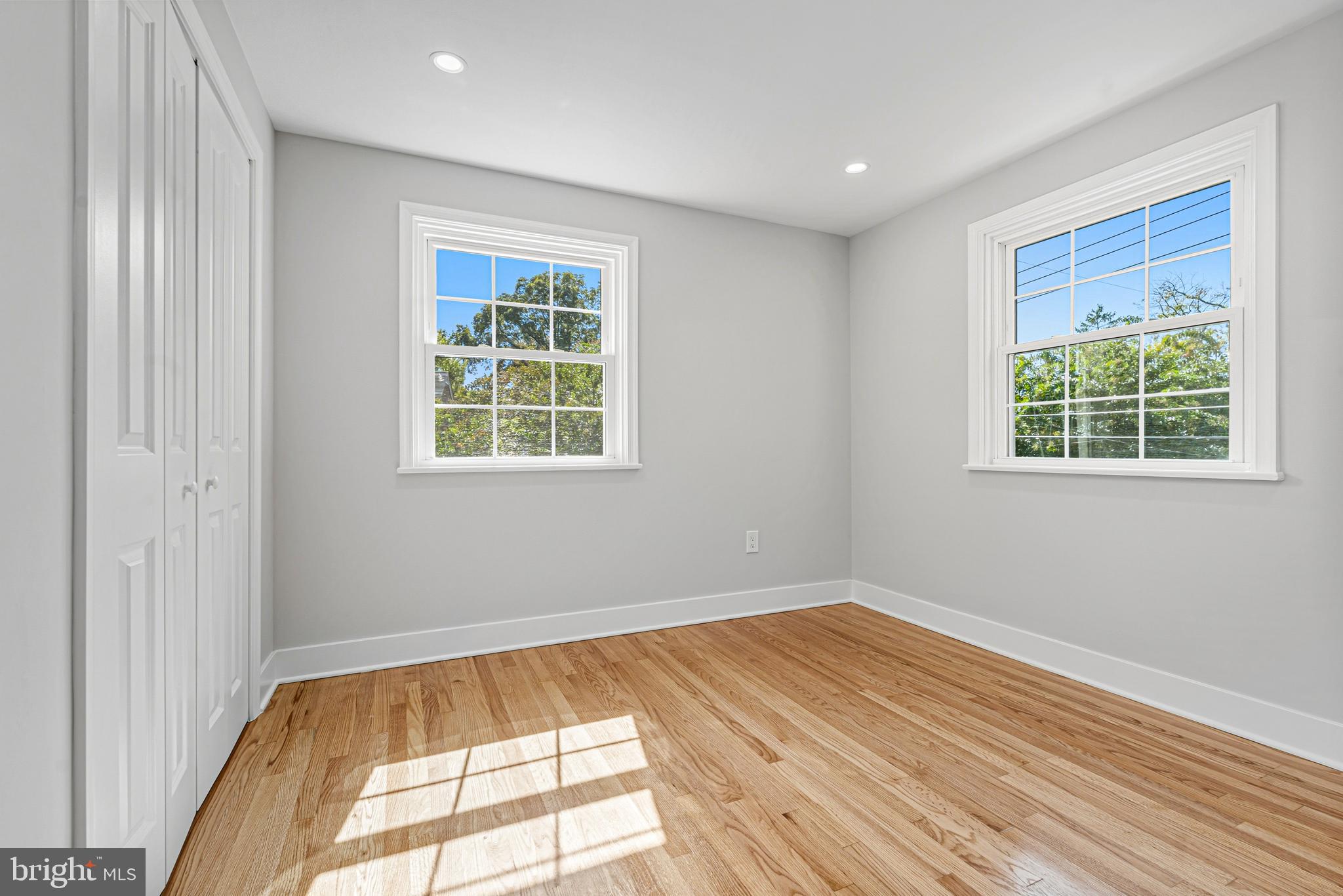 STONELEIGH - Residential