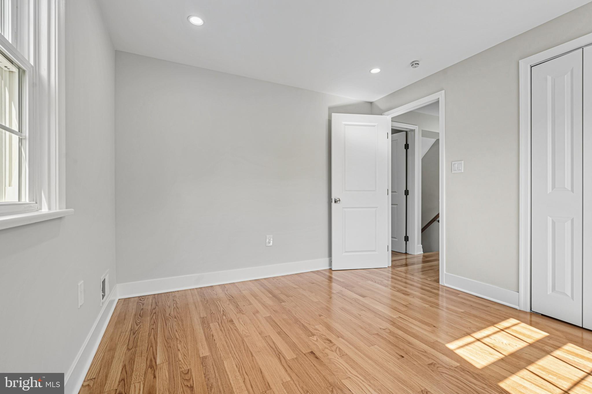 STONELEIGH - Residential