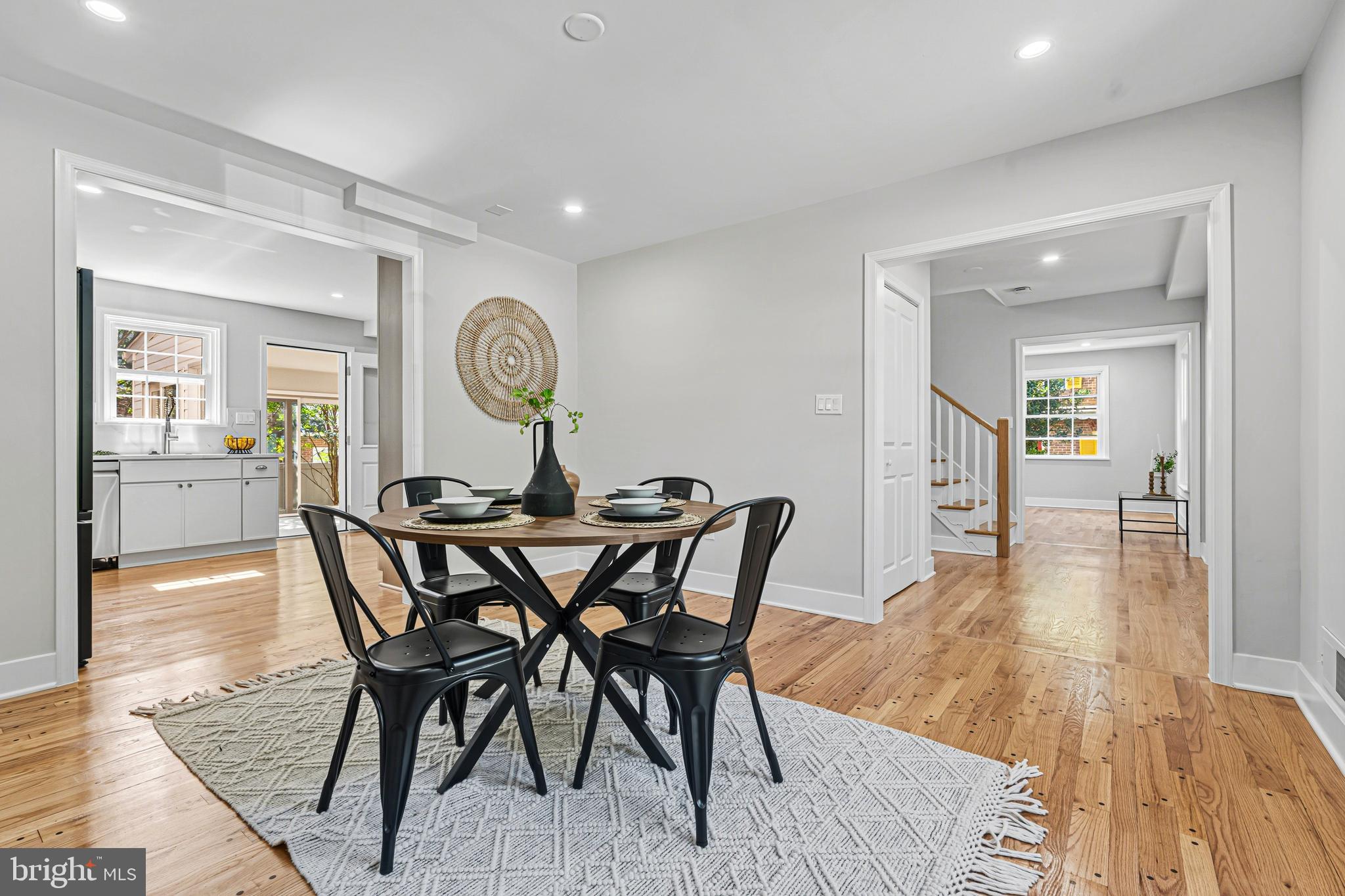 STONELEIGH - Residential